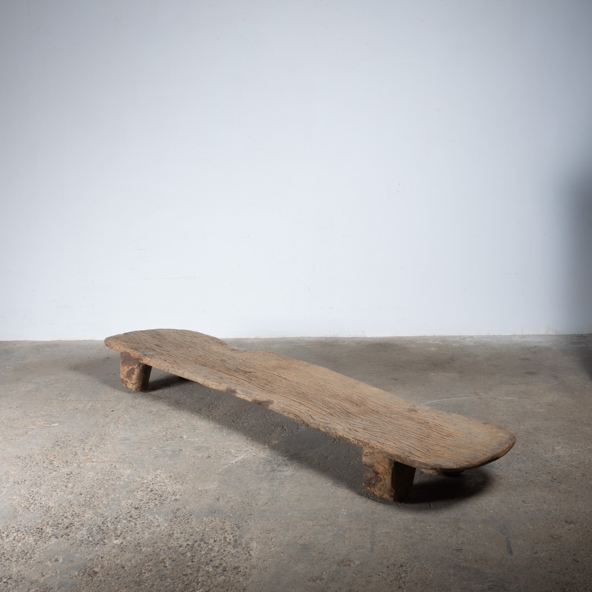 Angami - Authentique table Naga ancienne n°14