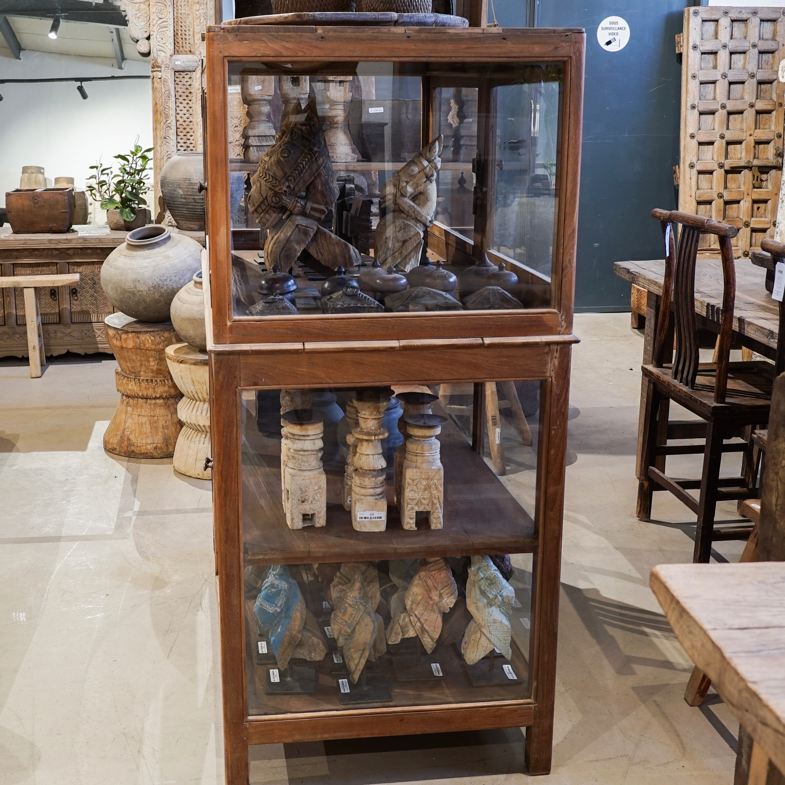 Mandawa - Vitrine indienne en teck