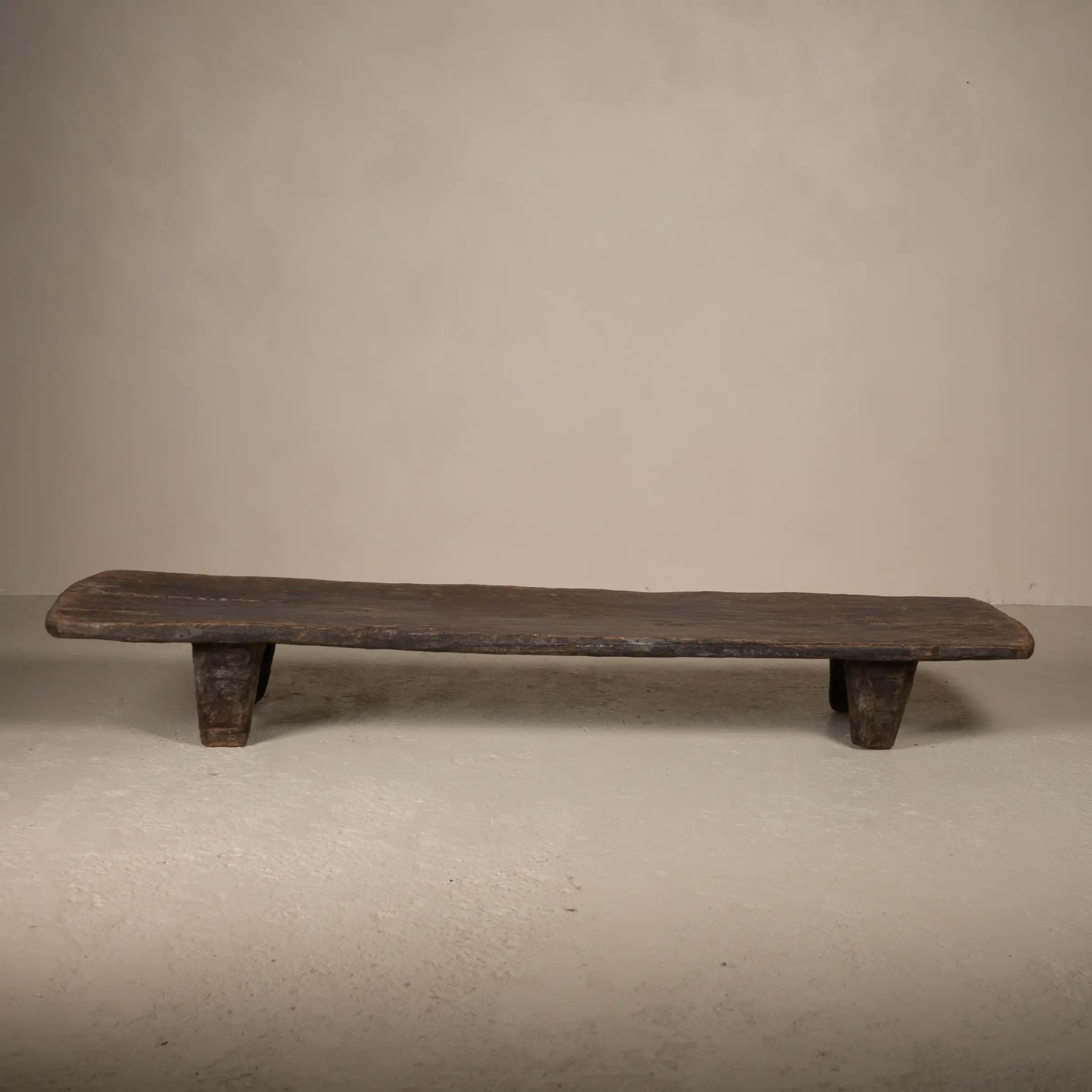 Angami - Authentique table Naga ancienne n°10
