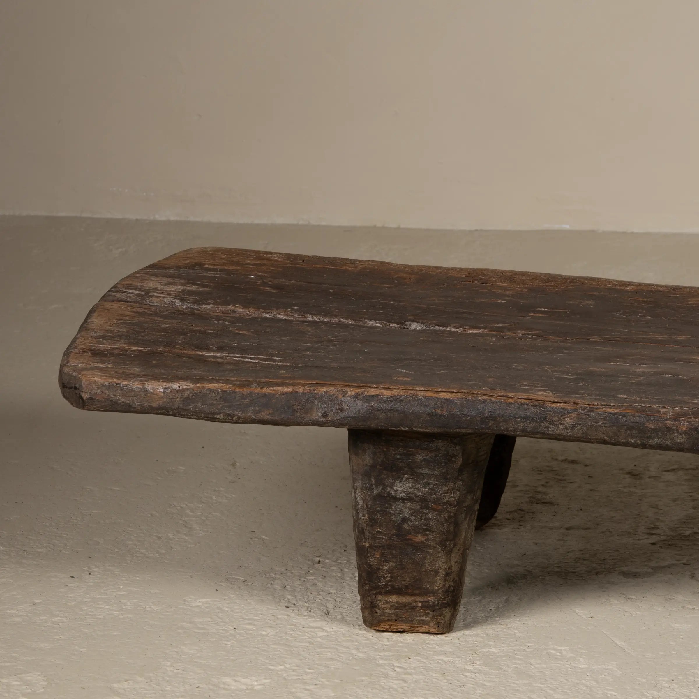 Angami - Authentique table Naga ancienne n°10