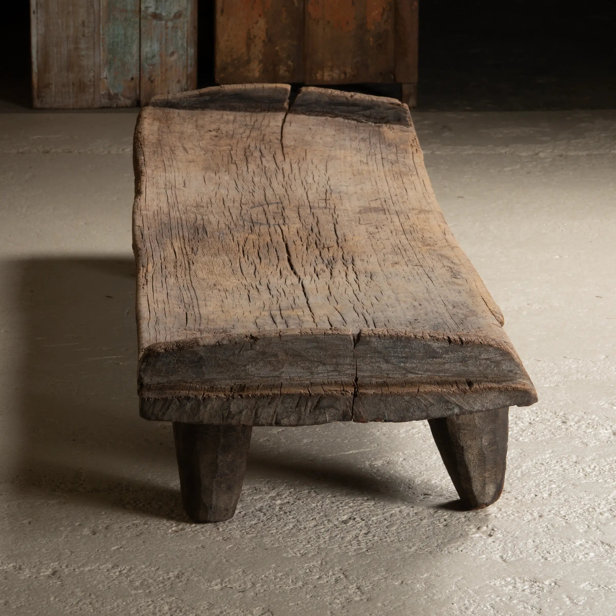 Angami - Authentique table Naga ancienne n°1