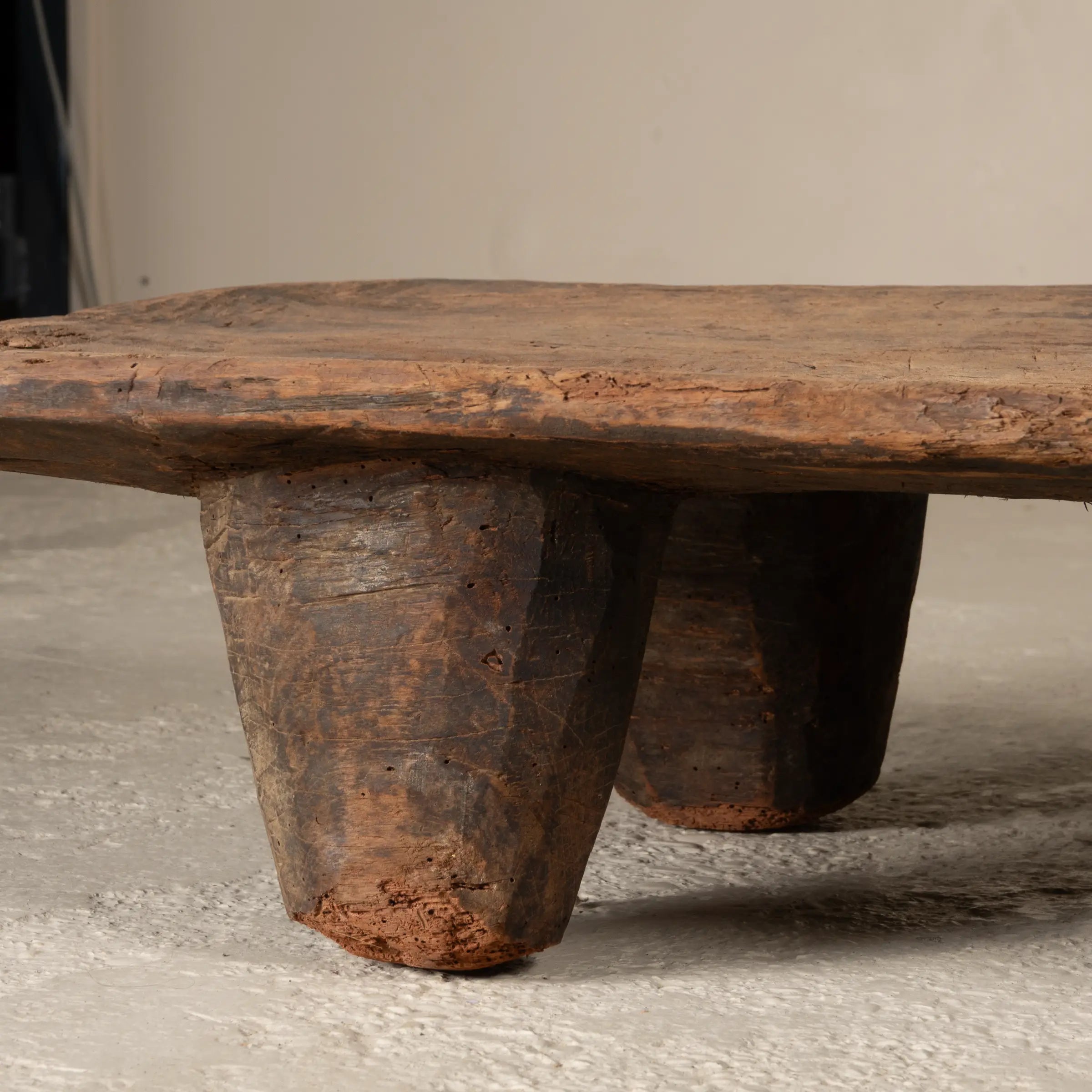 Angami - Authentique table Naga ancienne n°11