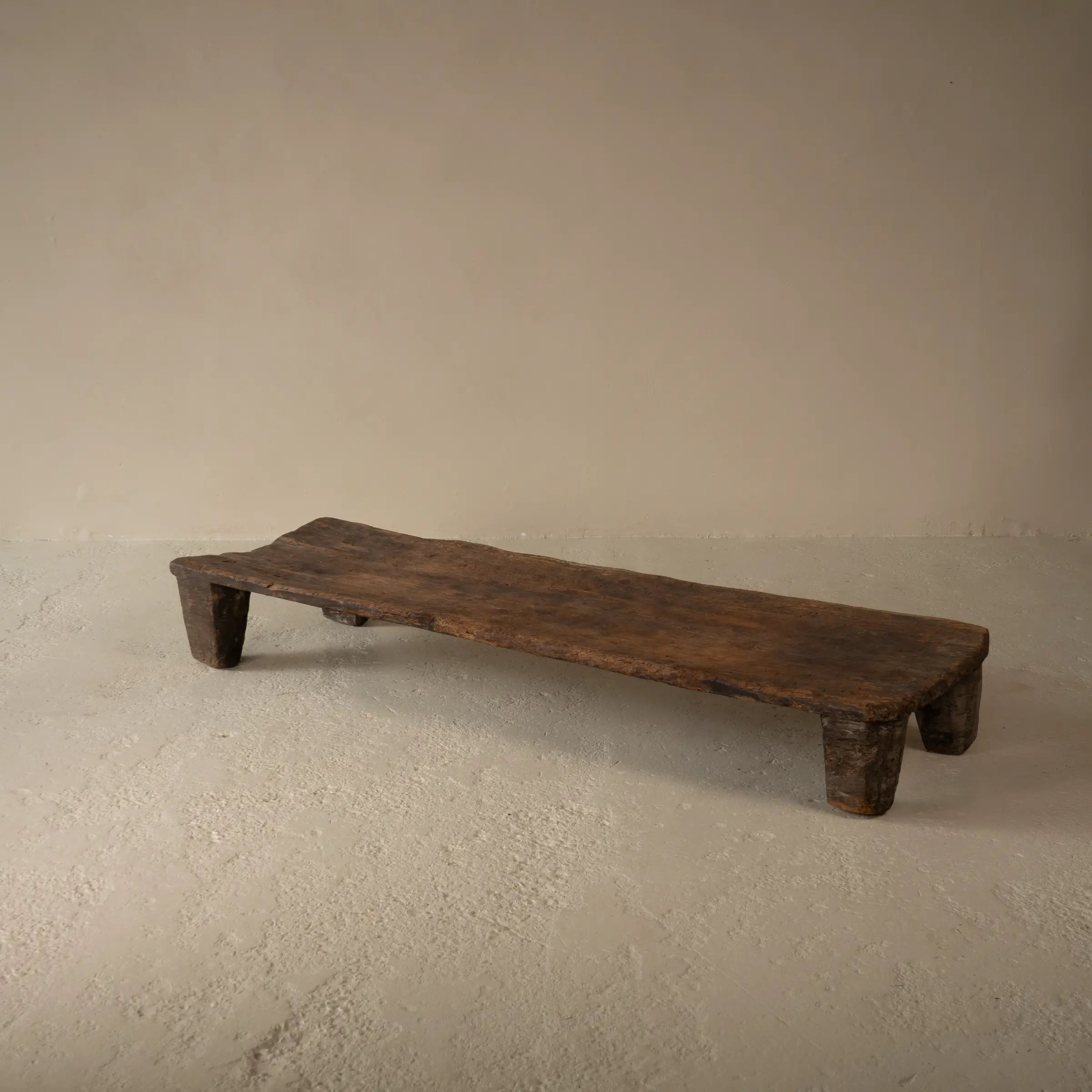 Angami - Authentique table Naga ancienne n°5
