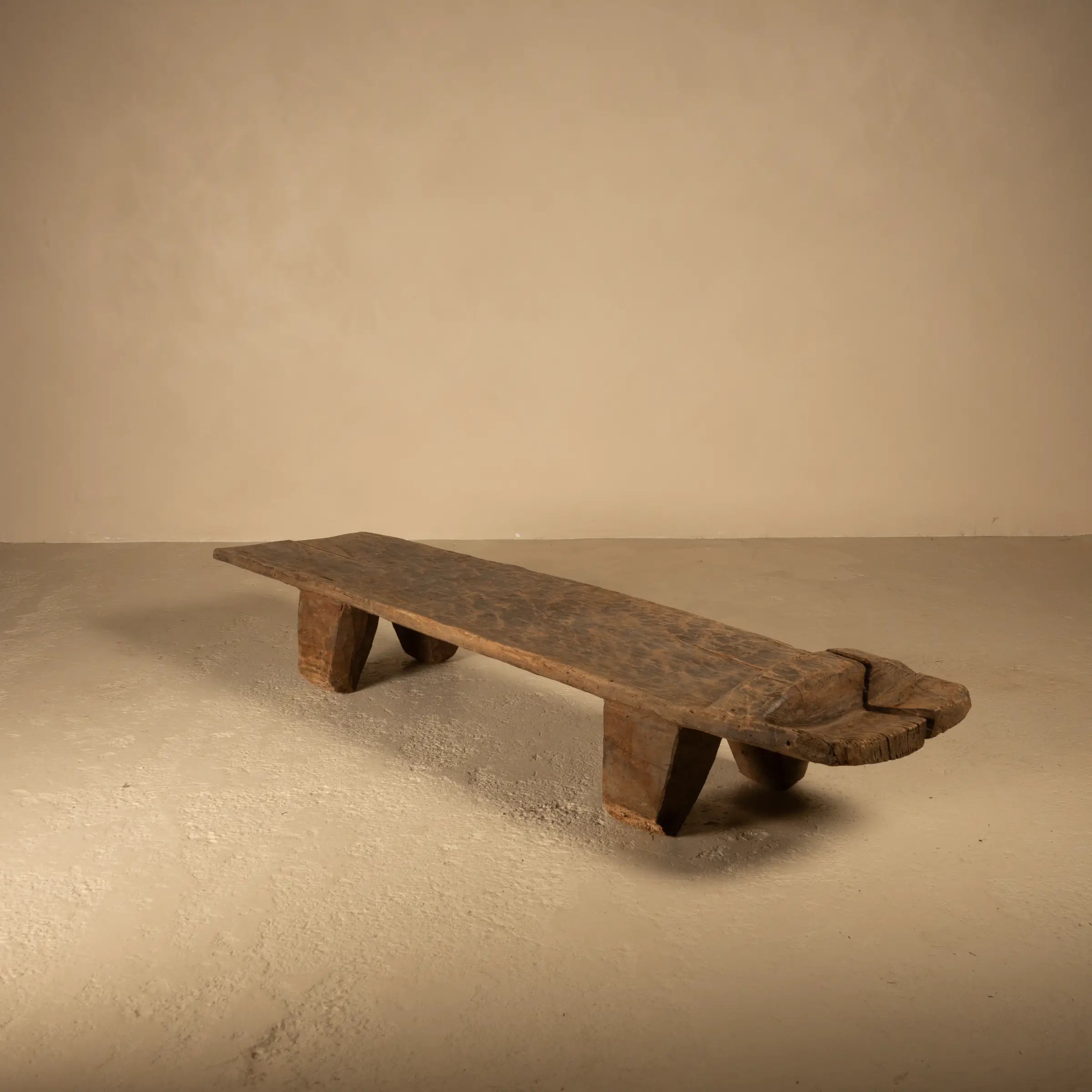 Angami - Authentique table Naga ancienne n°17