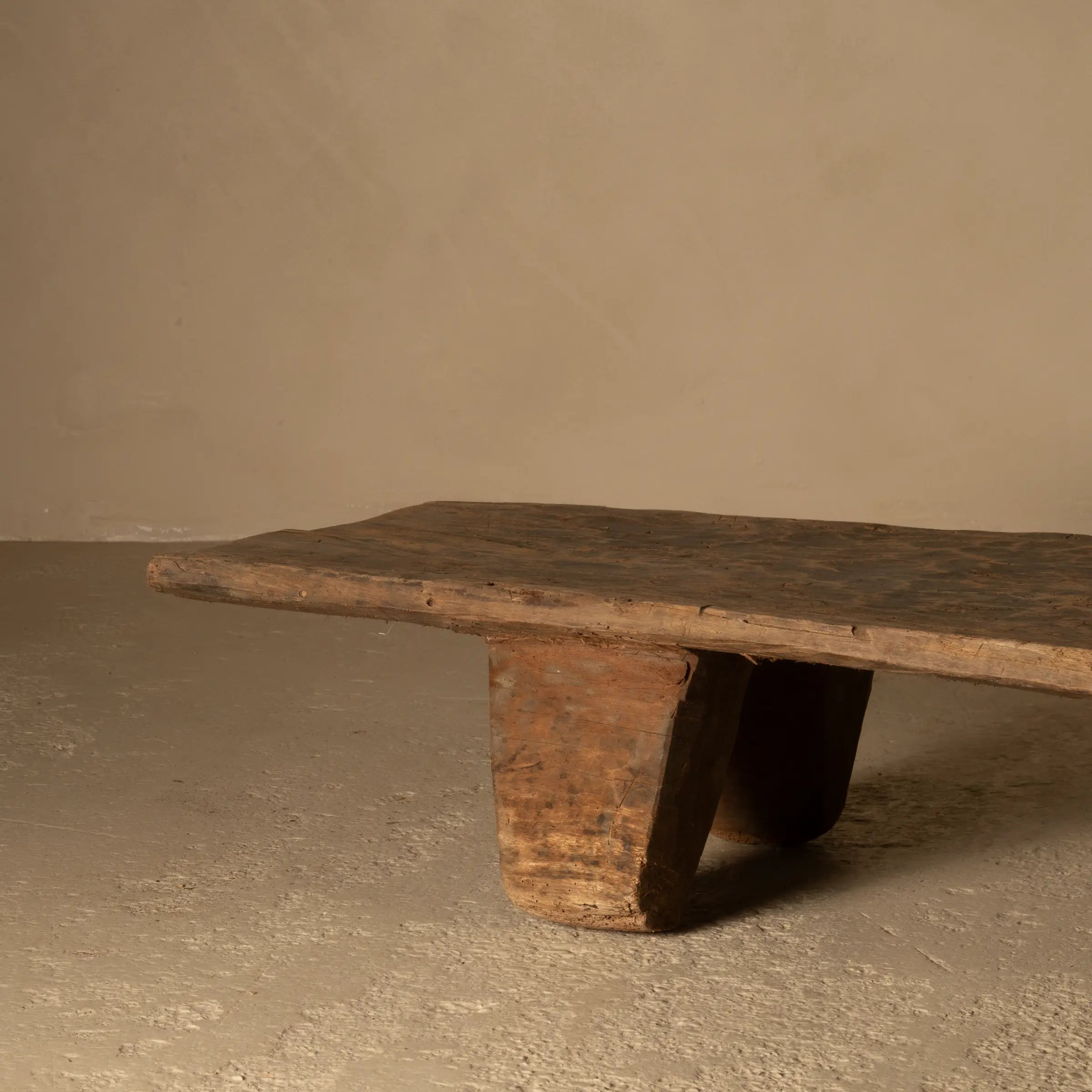 Angami - Authentique table Naga ancienne n°17