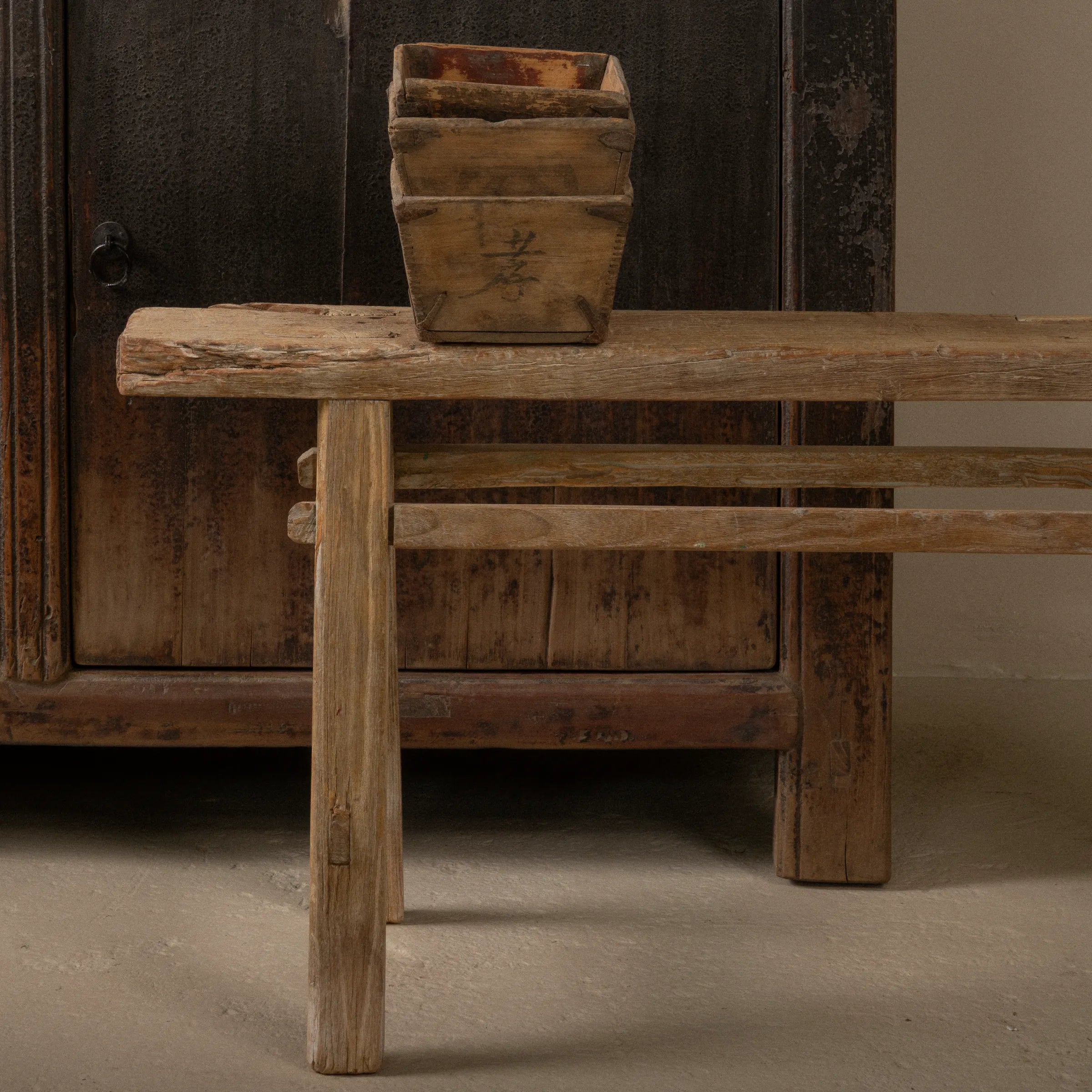 Yun - Ancien banc fin chinois en orme n°8