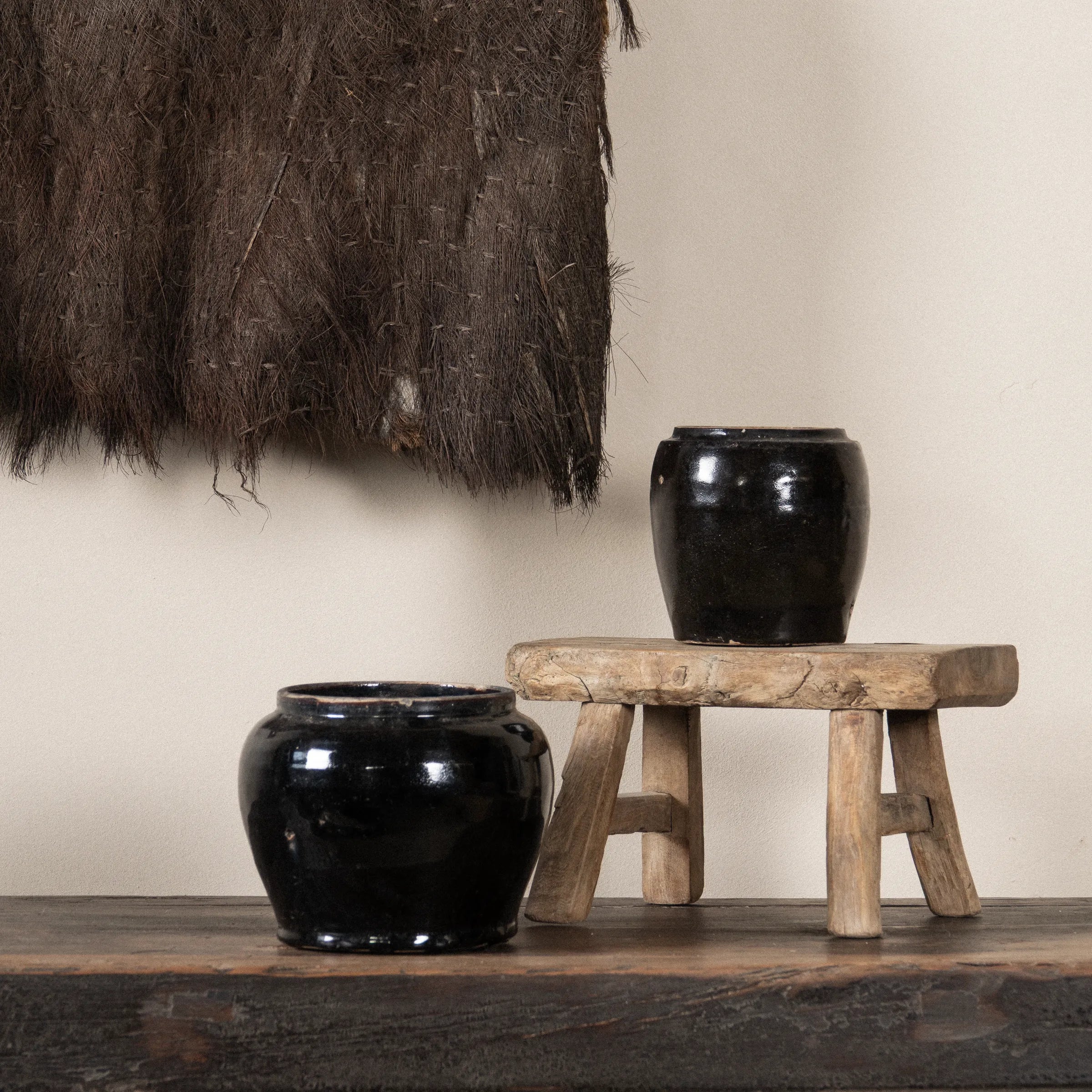 Nuo - Tabouret miniature en orme ancien
