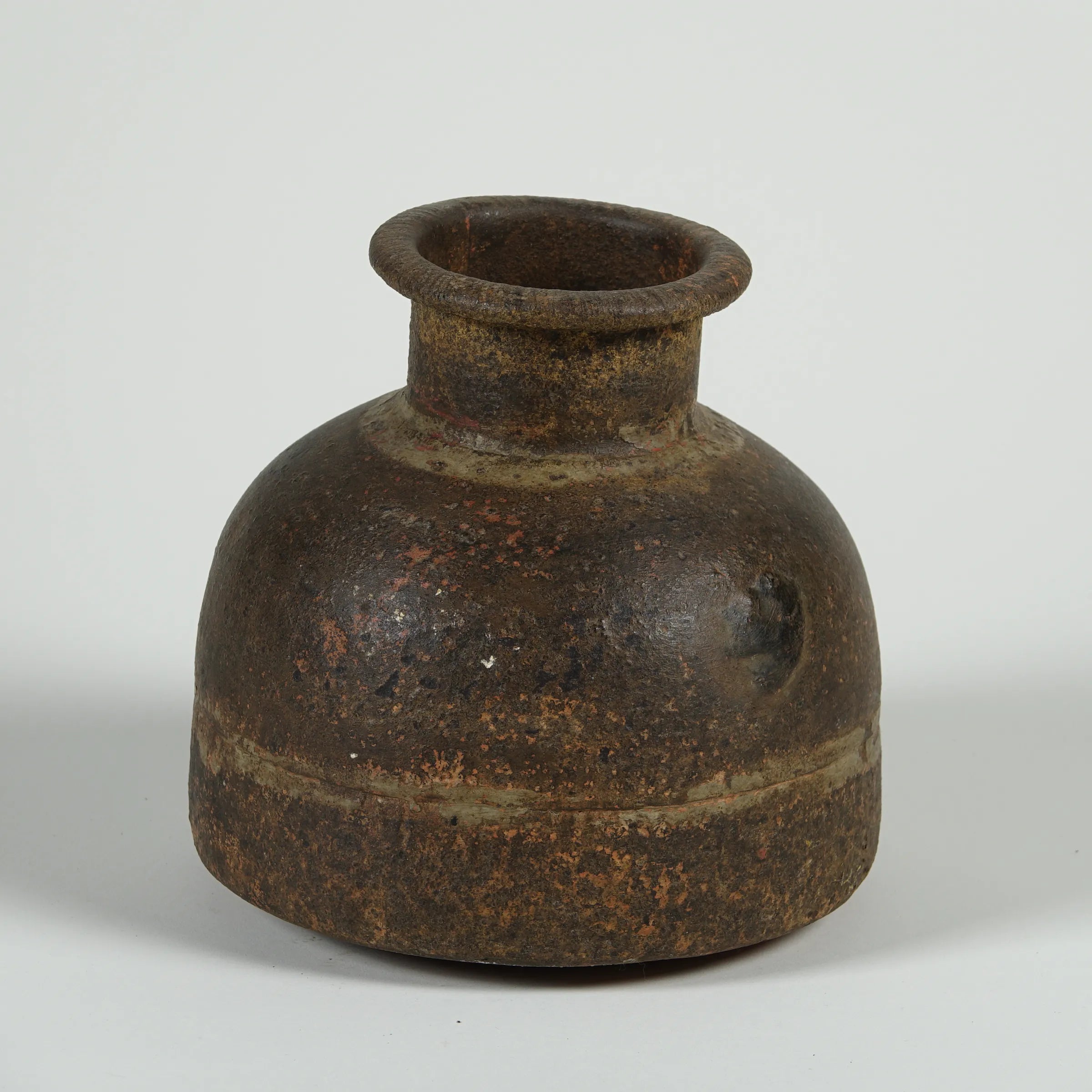 Baramati - Pot à eau en fer n°12