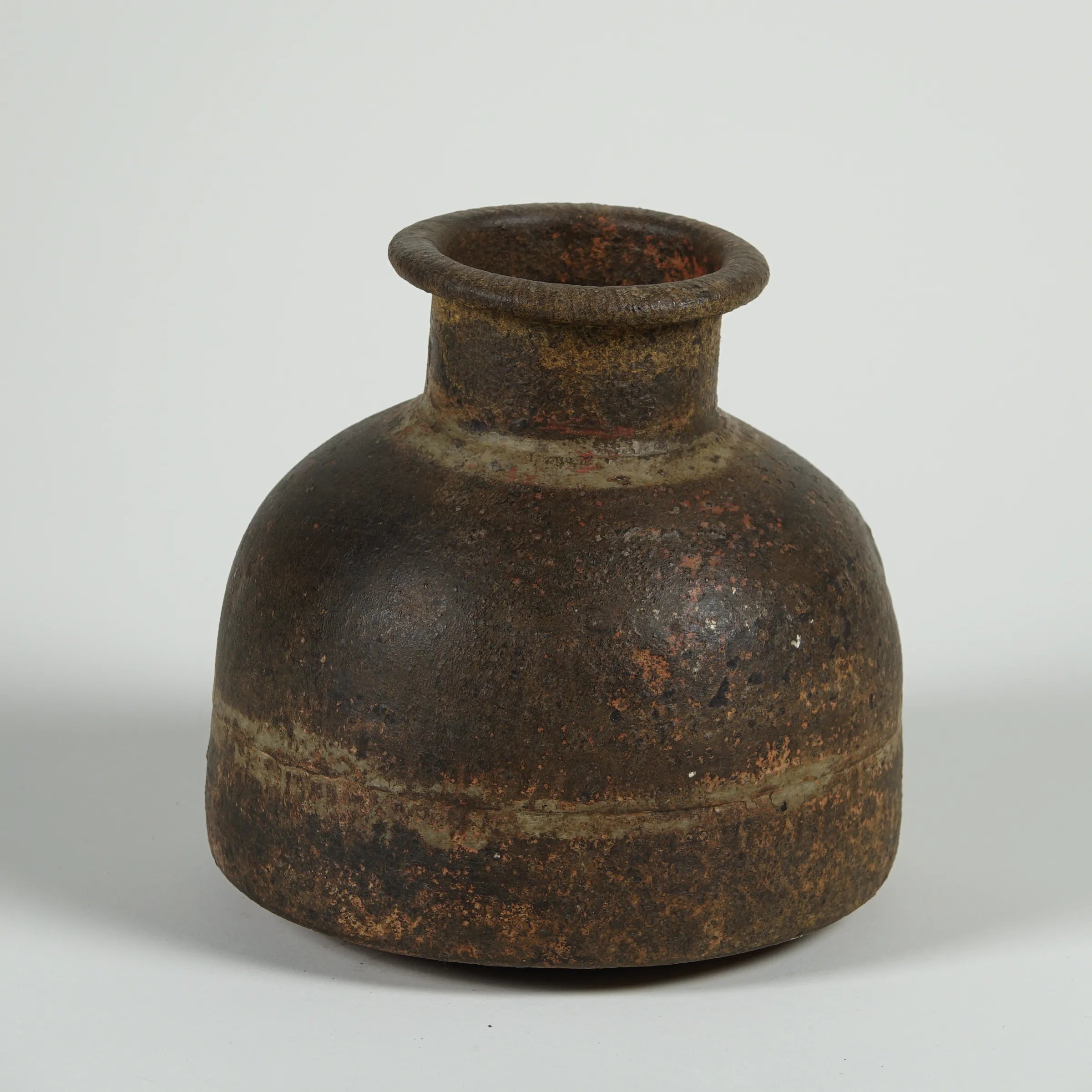 Baramati - Pot à eau en fer n°12
