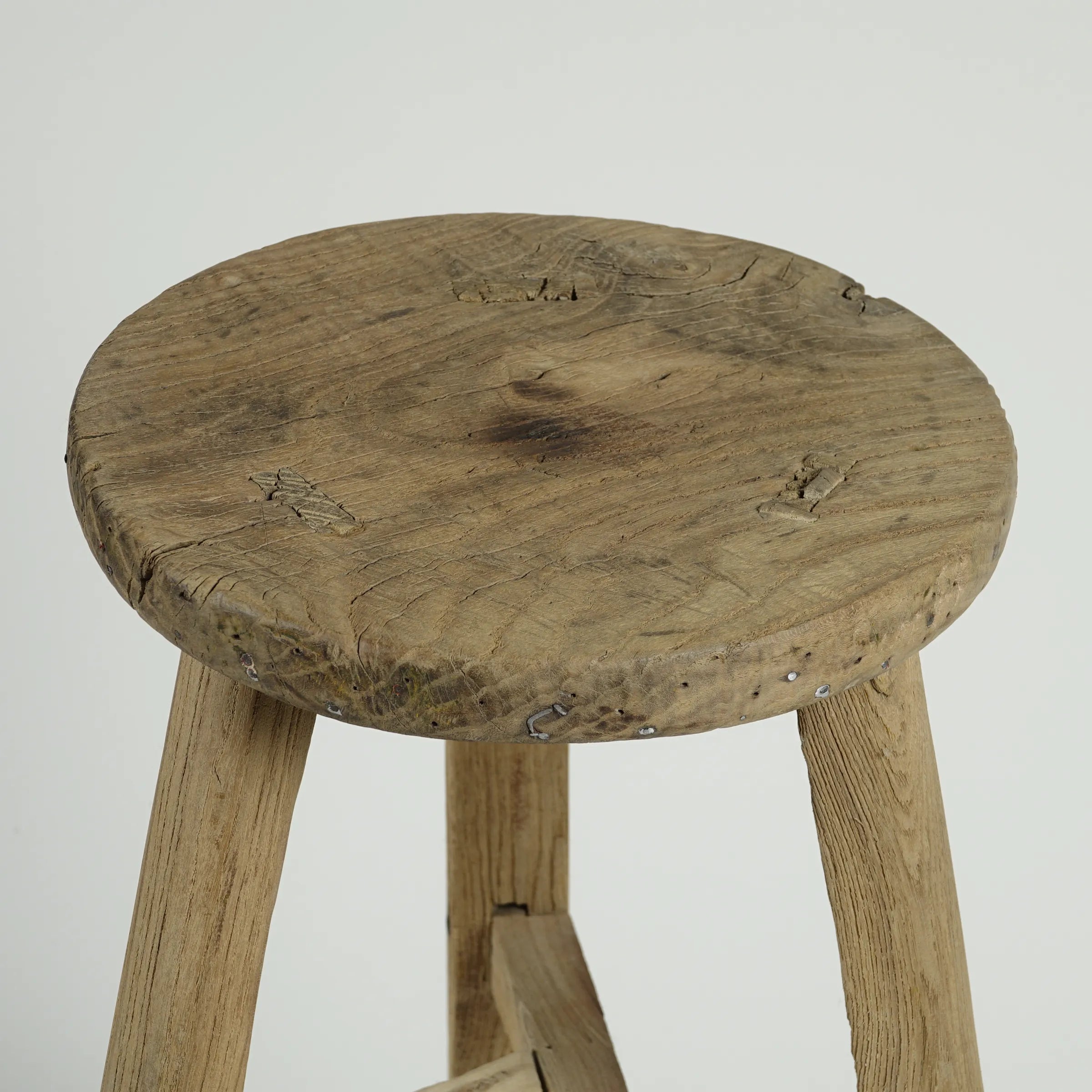 Gong - Tabouret ancien chinois en orme, assise ronde n°9