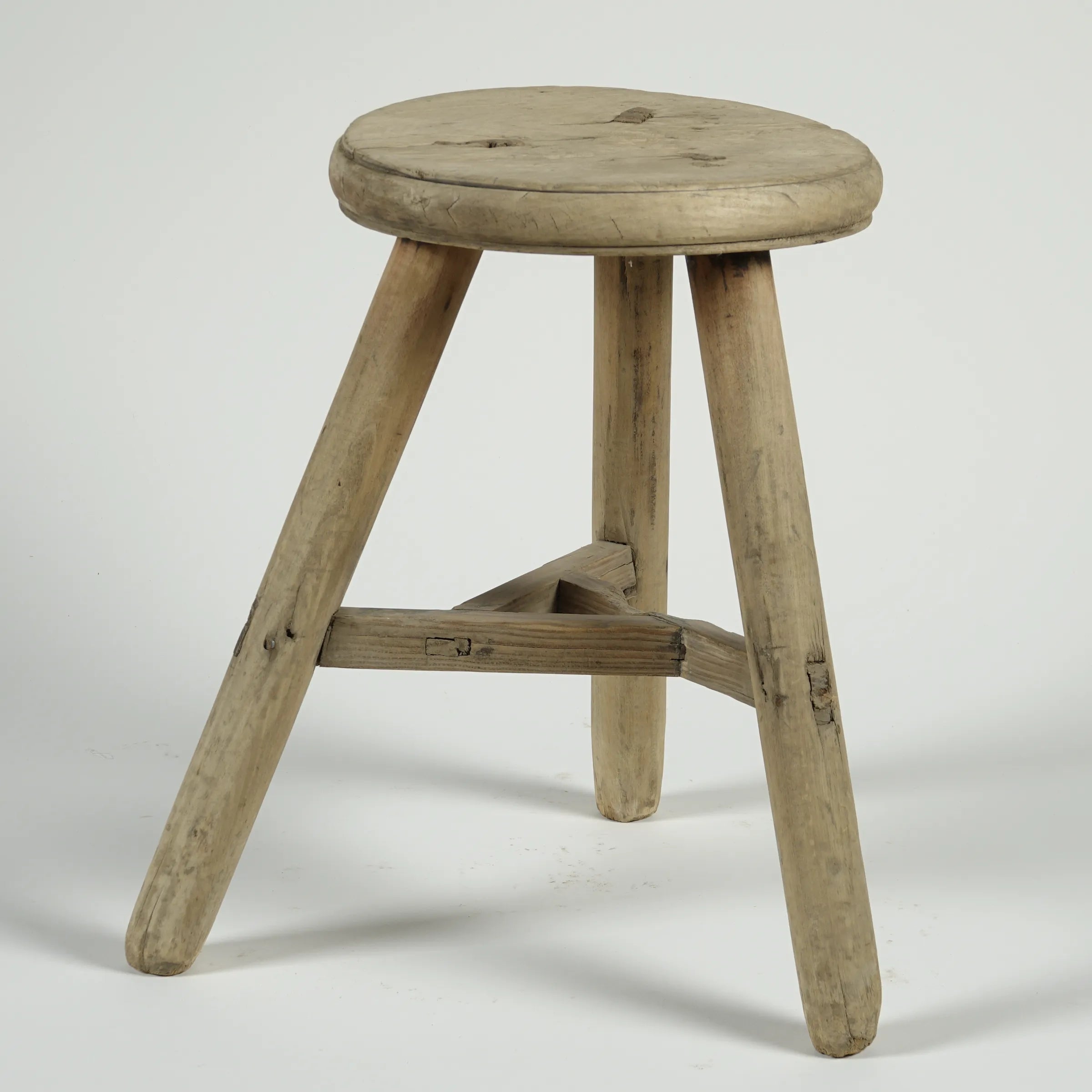 Gong - Tabouret ancien chinois en orme, assise ronde n°10