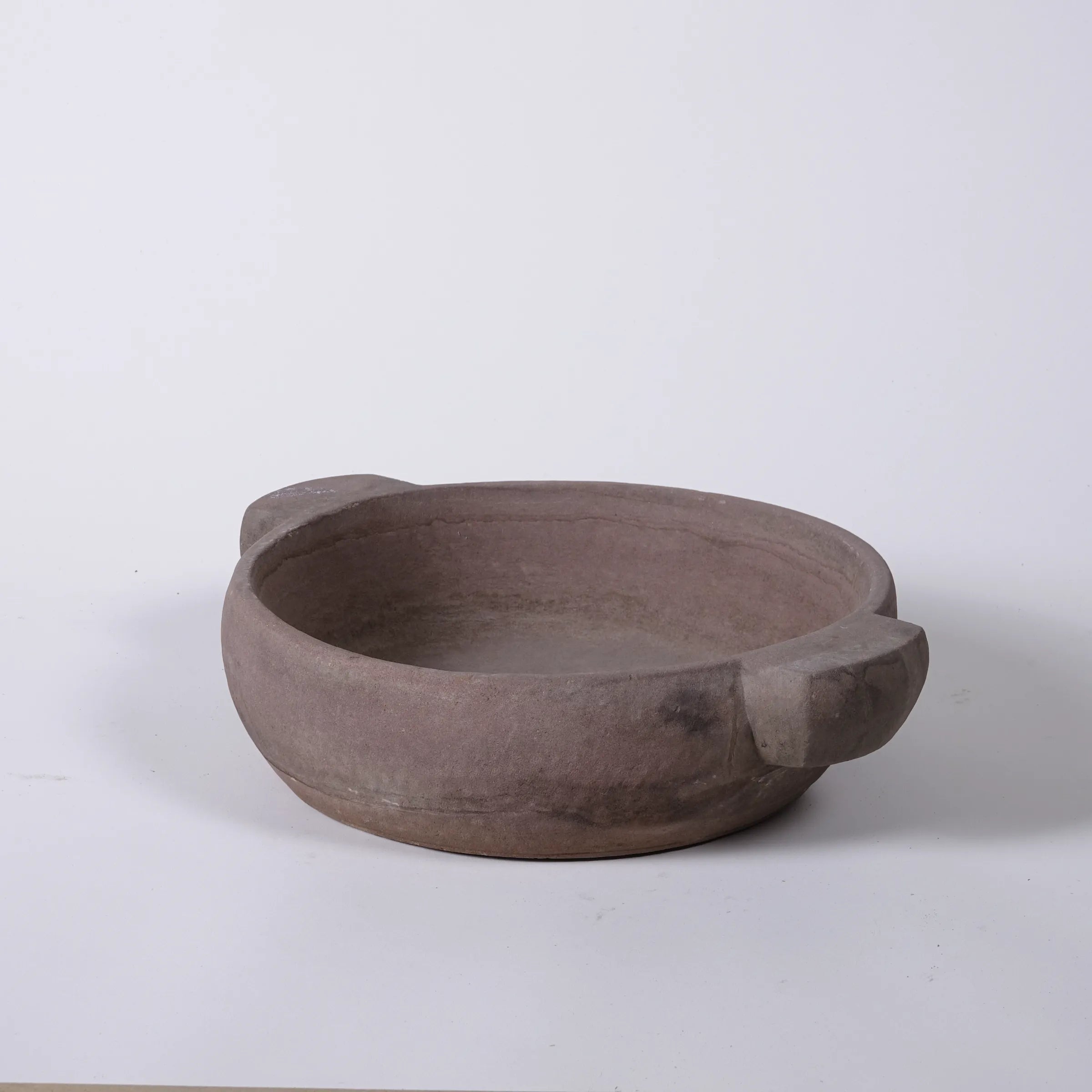 Narwa – Ancienne vasque indienne en grès rouge n°1