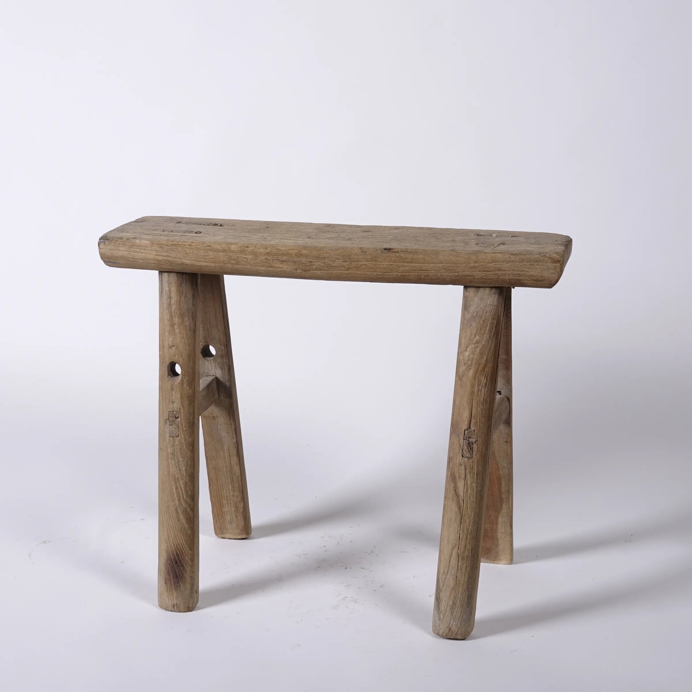 Zao - Tabouret rectangulaire en orme ancien n°4