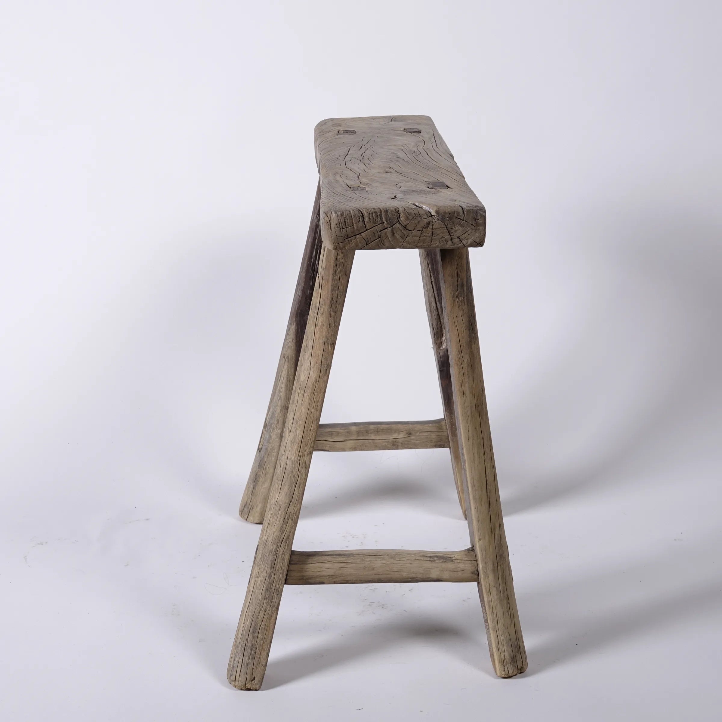 Zao - Tabouret rectangulaire en orme ancien n°6