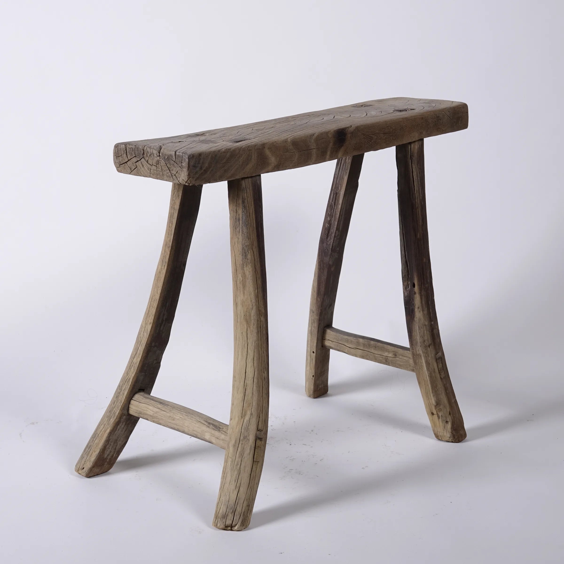 Zao - Tabouret rectangulaire en orme ancien n°6