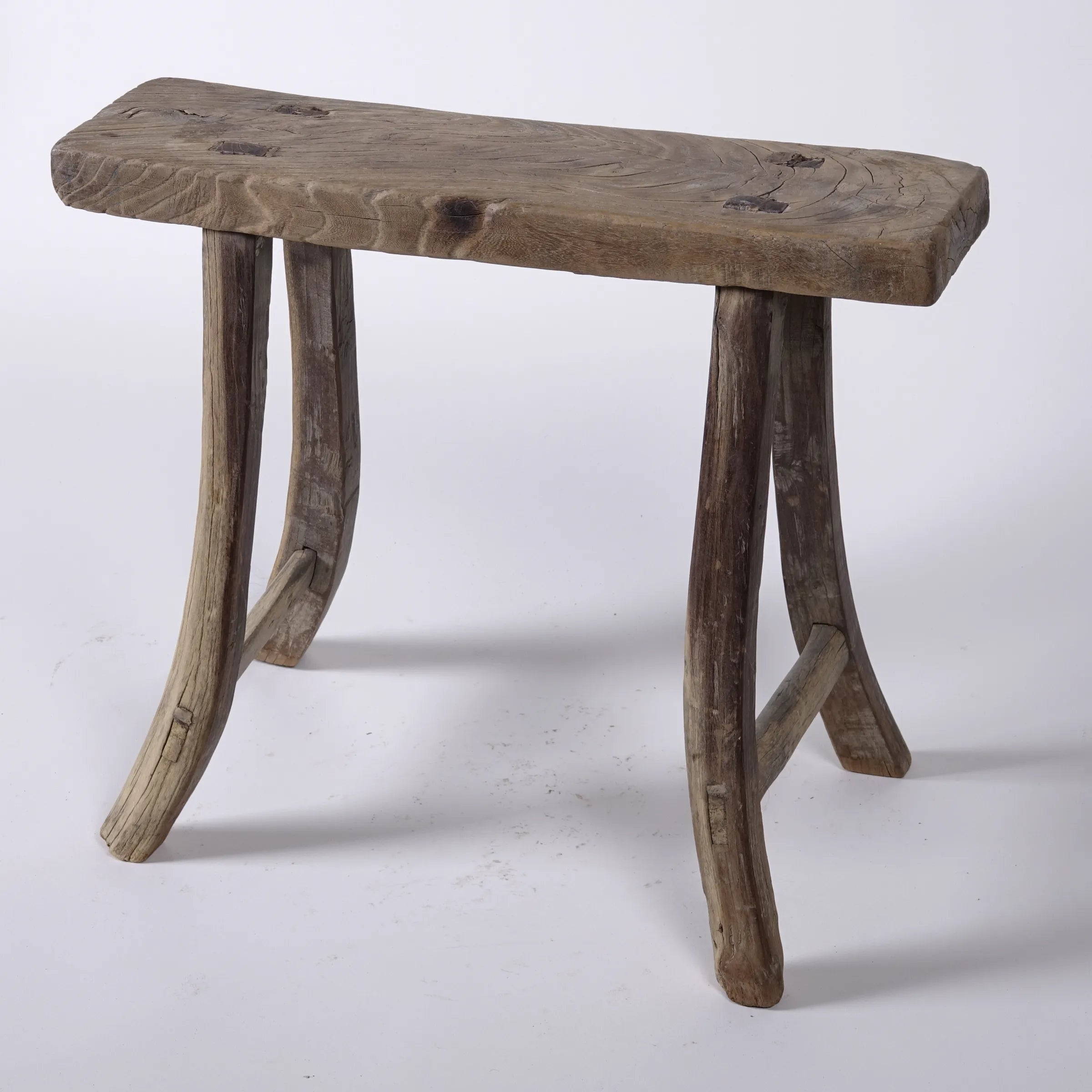 Zao - Tabouret rectangulaire en orme ancien n°6