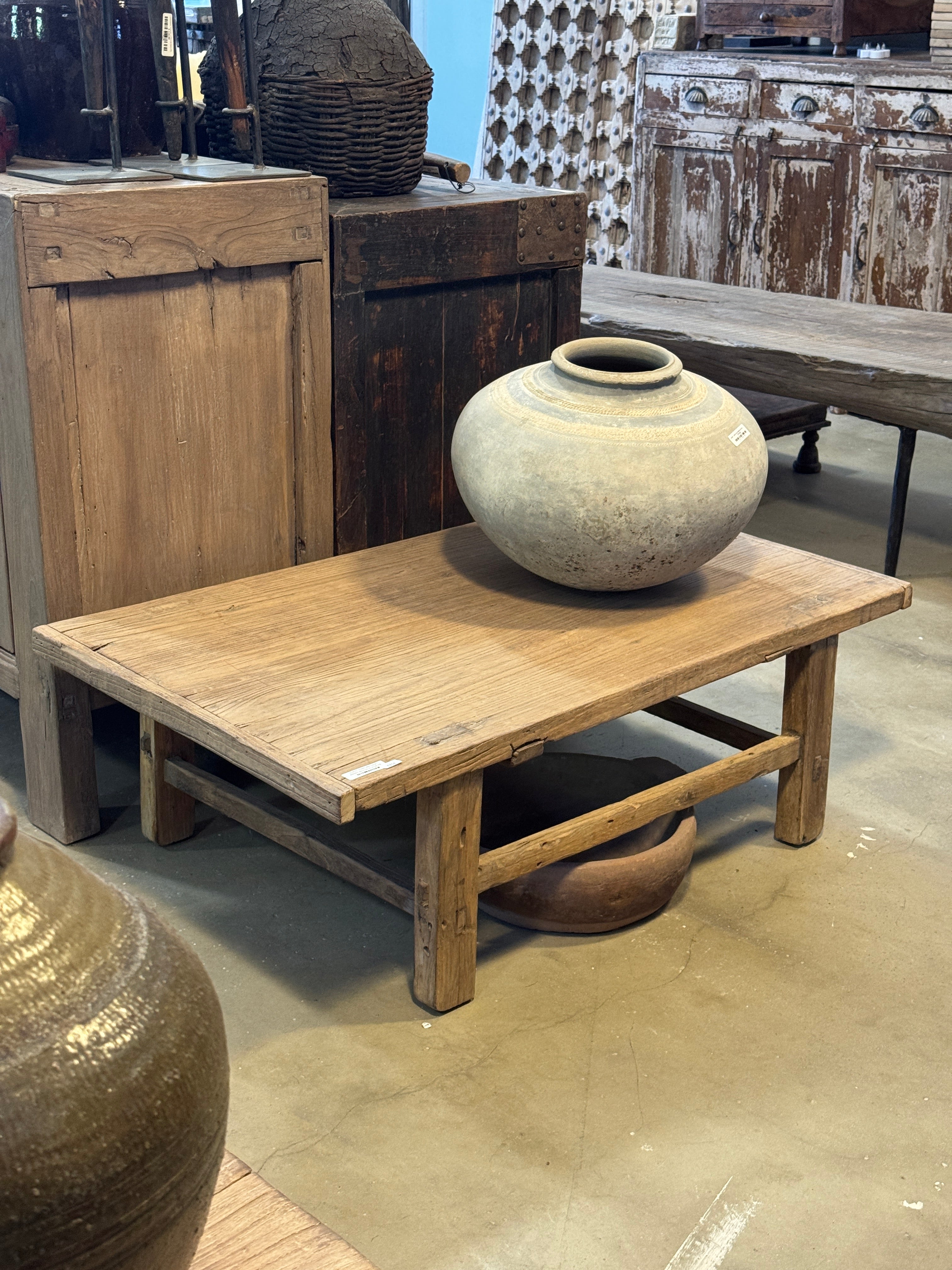 Taigu - Table basse ancienne en orme n°4