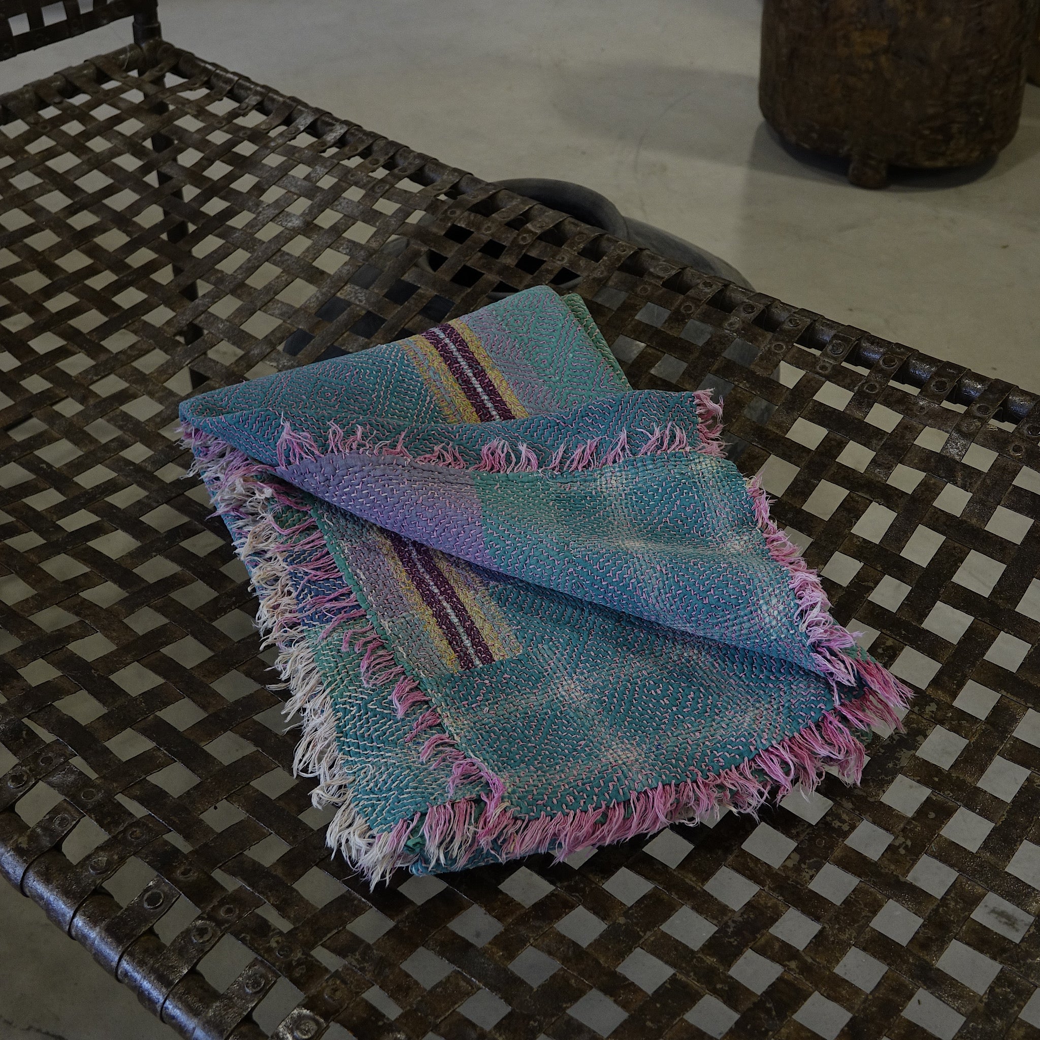 Kantha - Couvre-lit ancien fait-main n°9