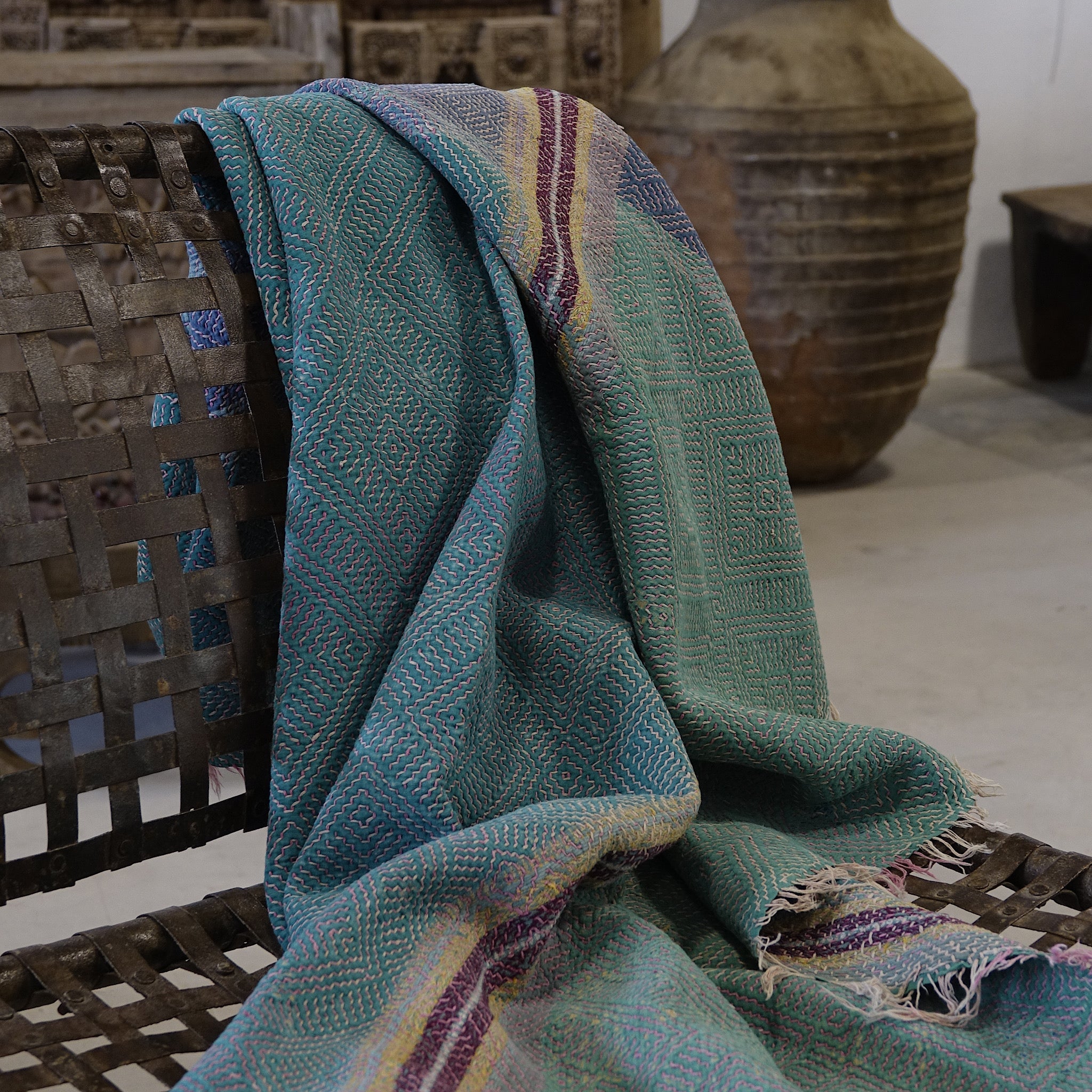 Kantha - Couvre-lit ancien fait-main n°9