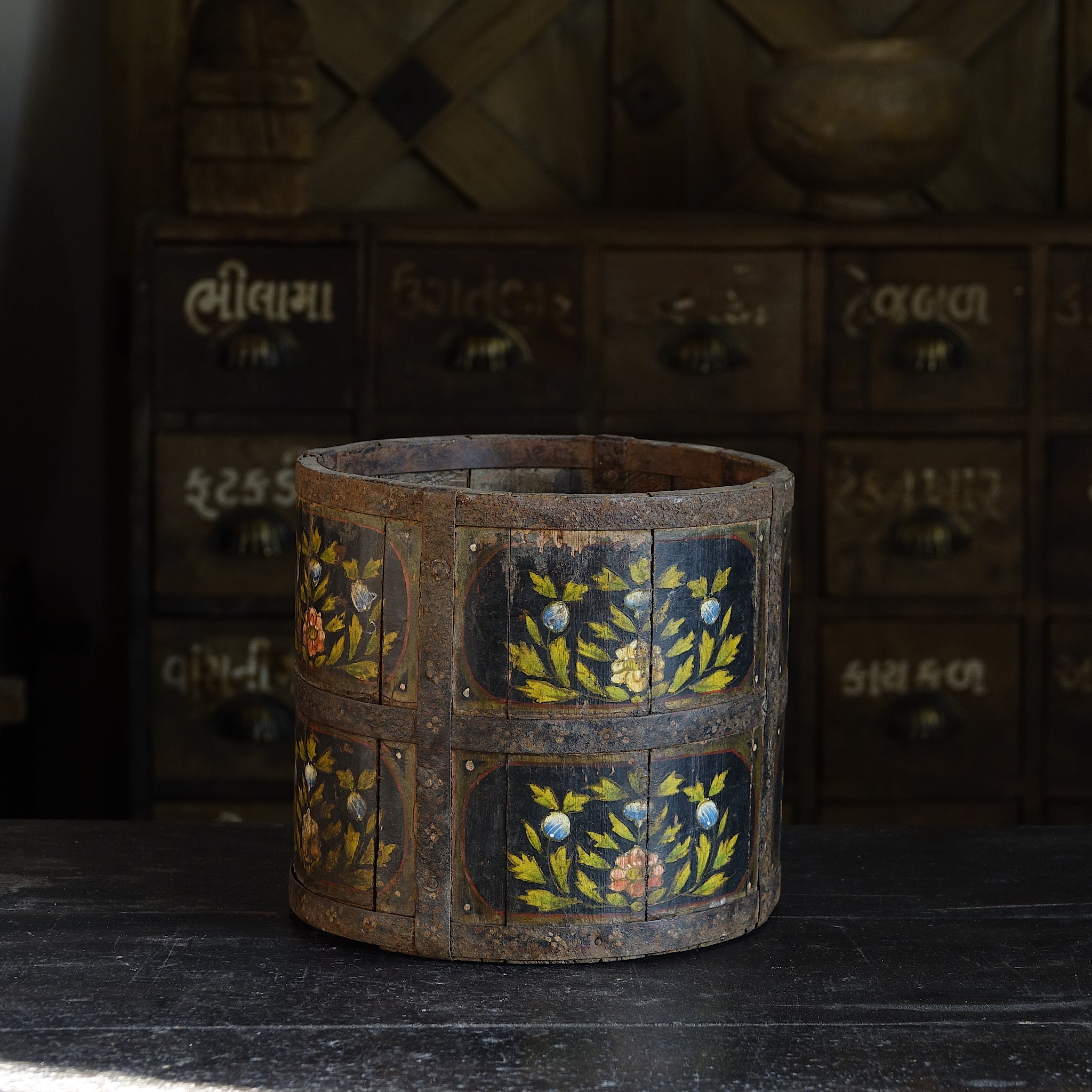 Pyala - Pot ancien en bois peint à la main n°10