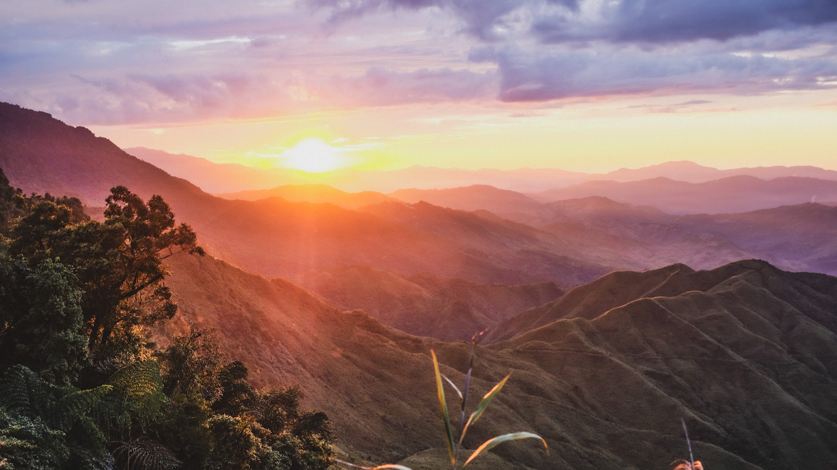 Coucher de soleil sur la vallée Naga