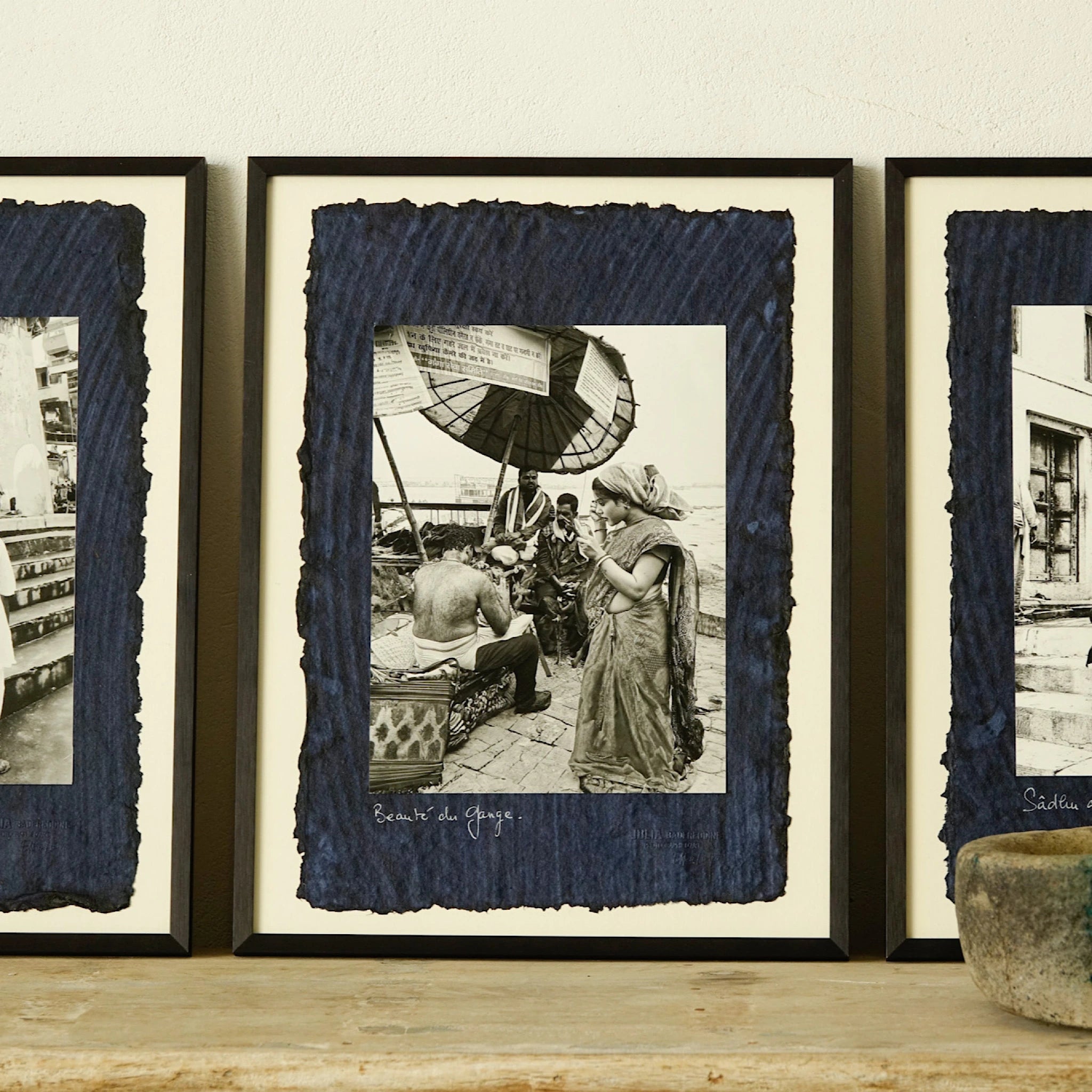 Tryptique Lamali indien, Varanasi - Trois photographies encadrées