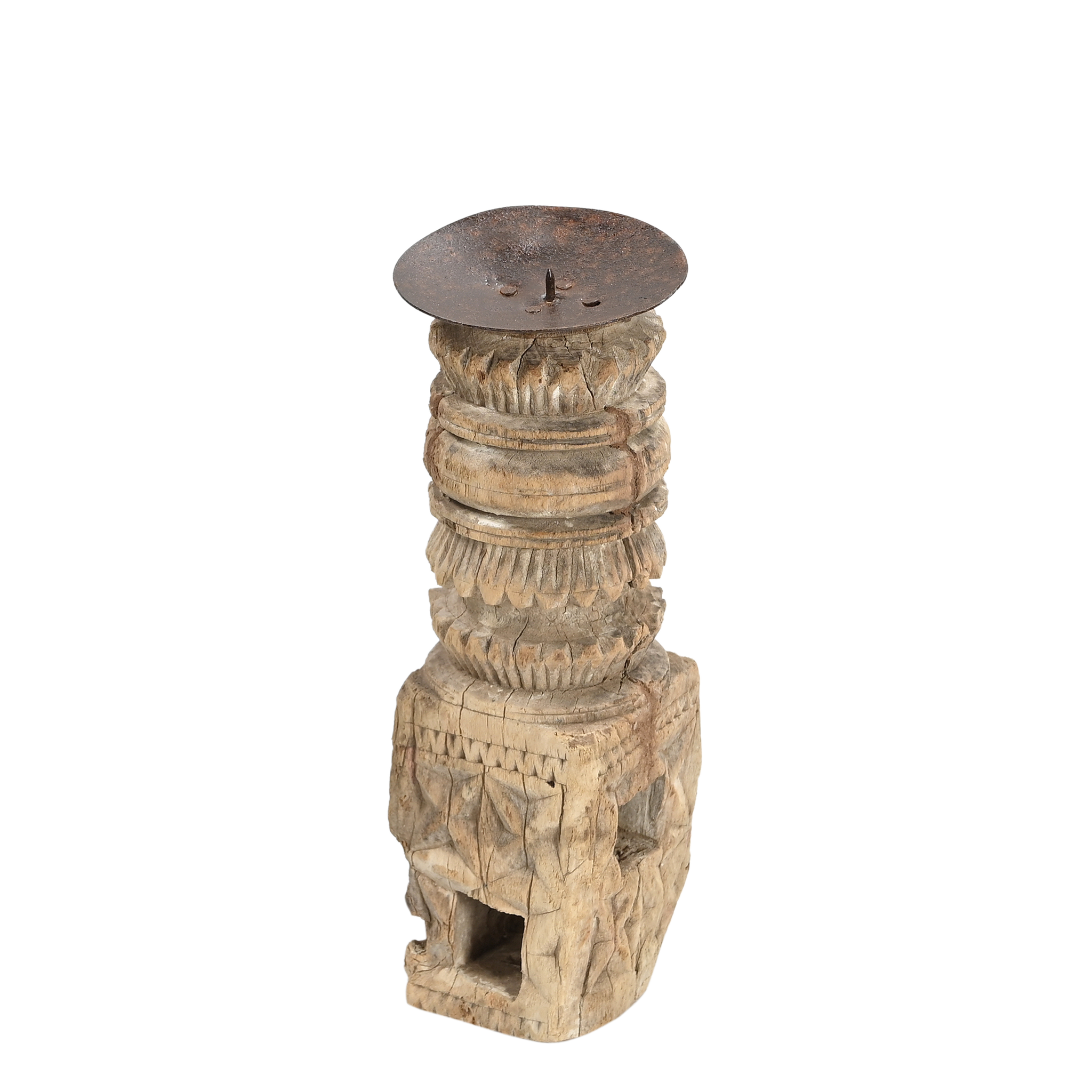 Momabatti - Bougeoir indien en bois clair sculpté nº105