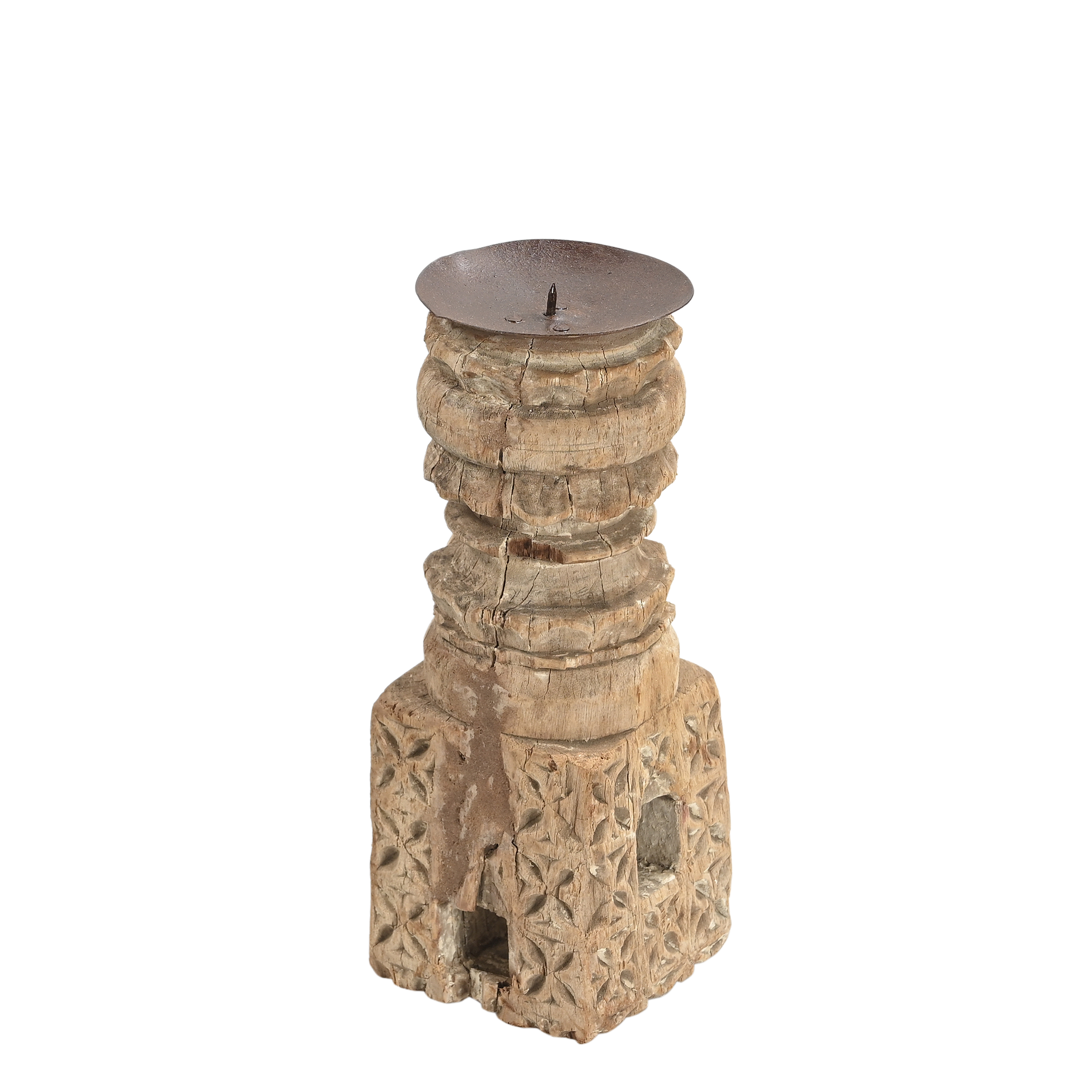 Momabatti - Bougeoir indien en bois clair sculpté nº110