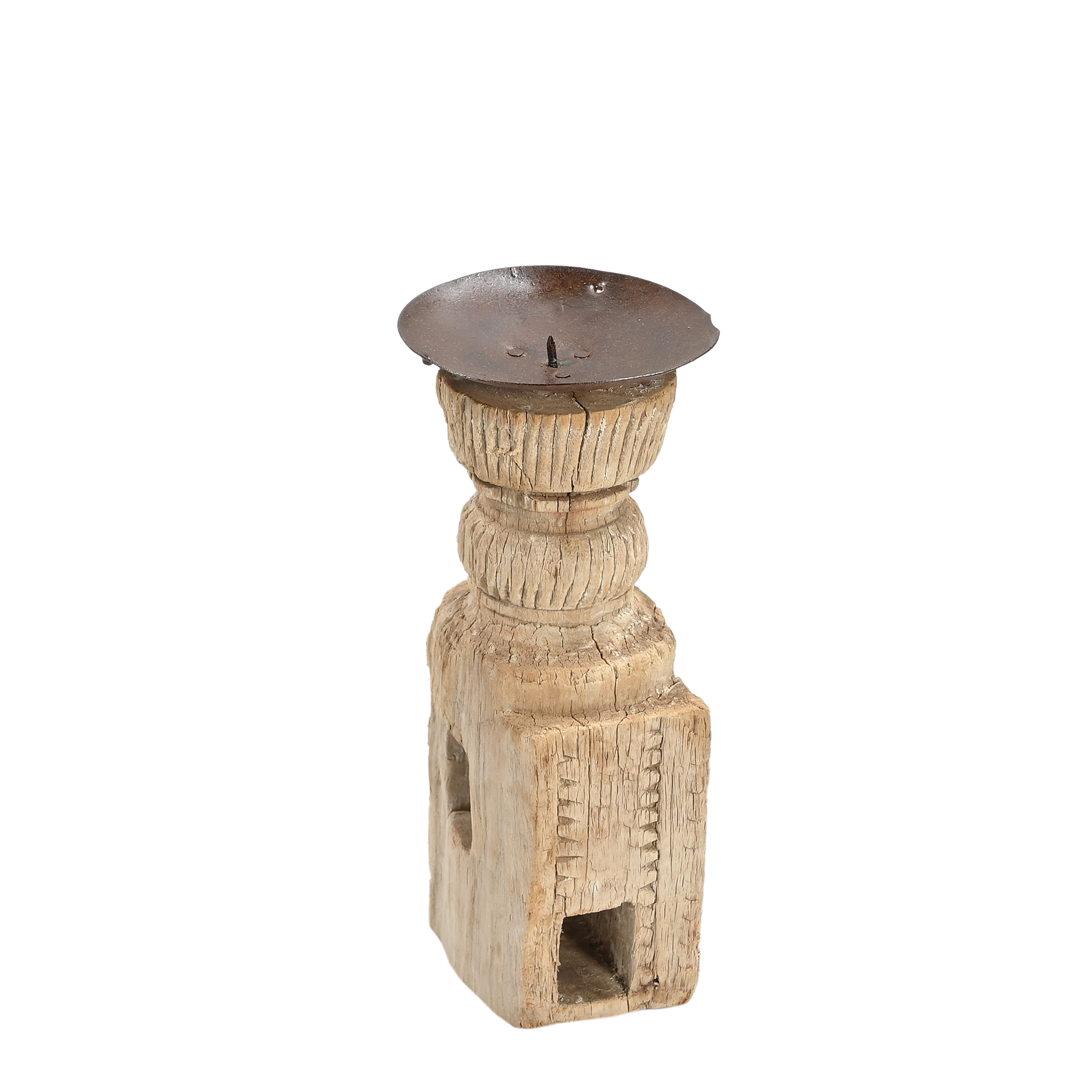 Momabatti - Bougeoir en bois clair sculpté nº122
