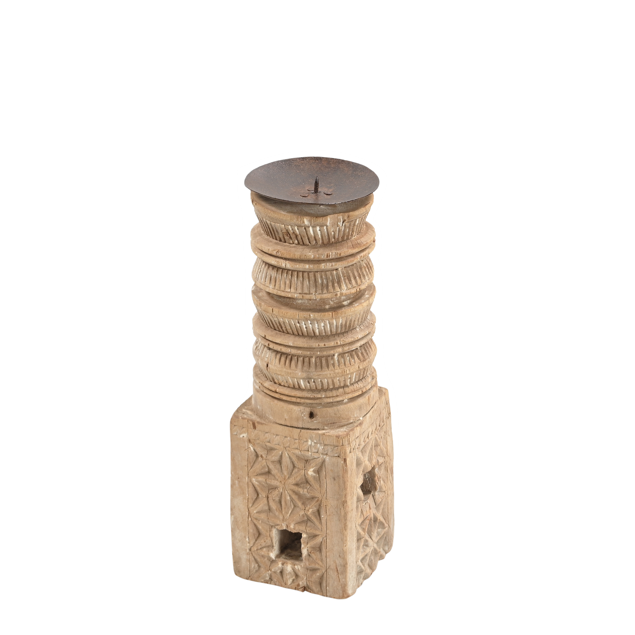 Momabatti - Bougeoir en bois clair sculpté nº178