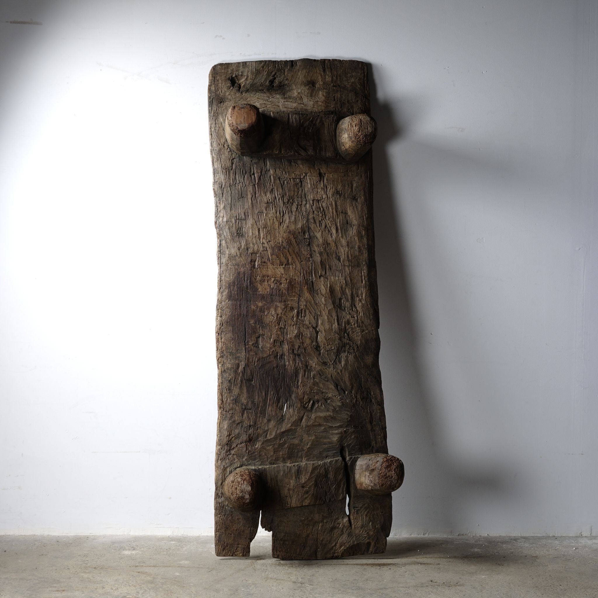 Angami - Authentique table Naga ancienne n°13