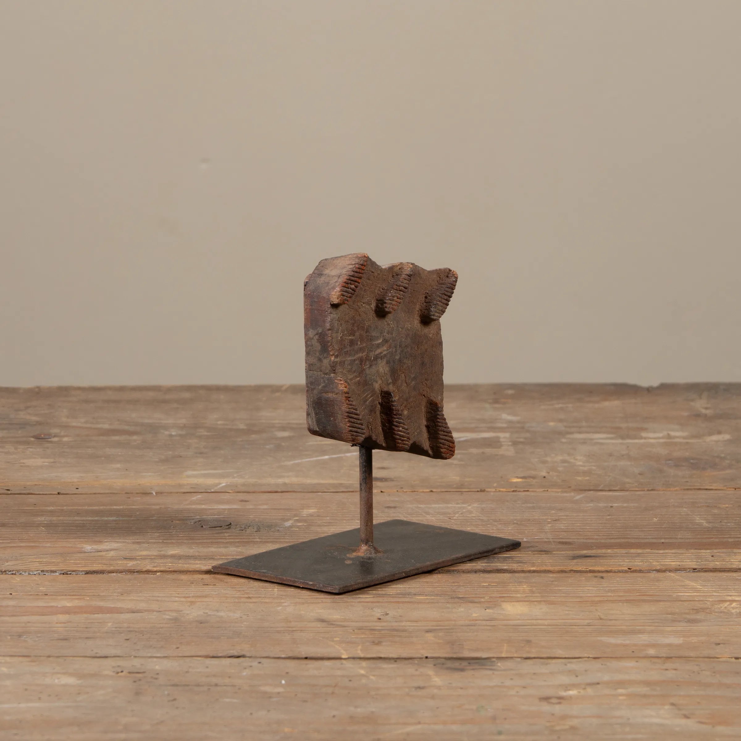 Lakdi - Ancien tampon de blockprint sur pied n°22