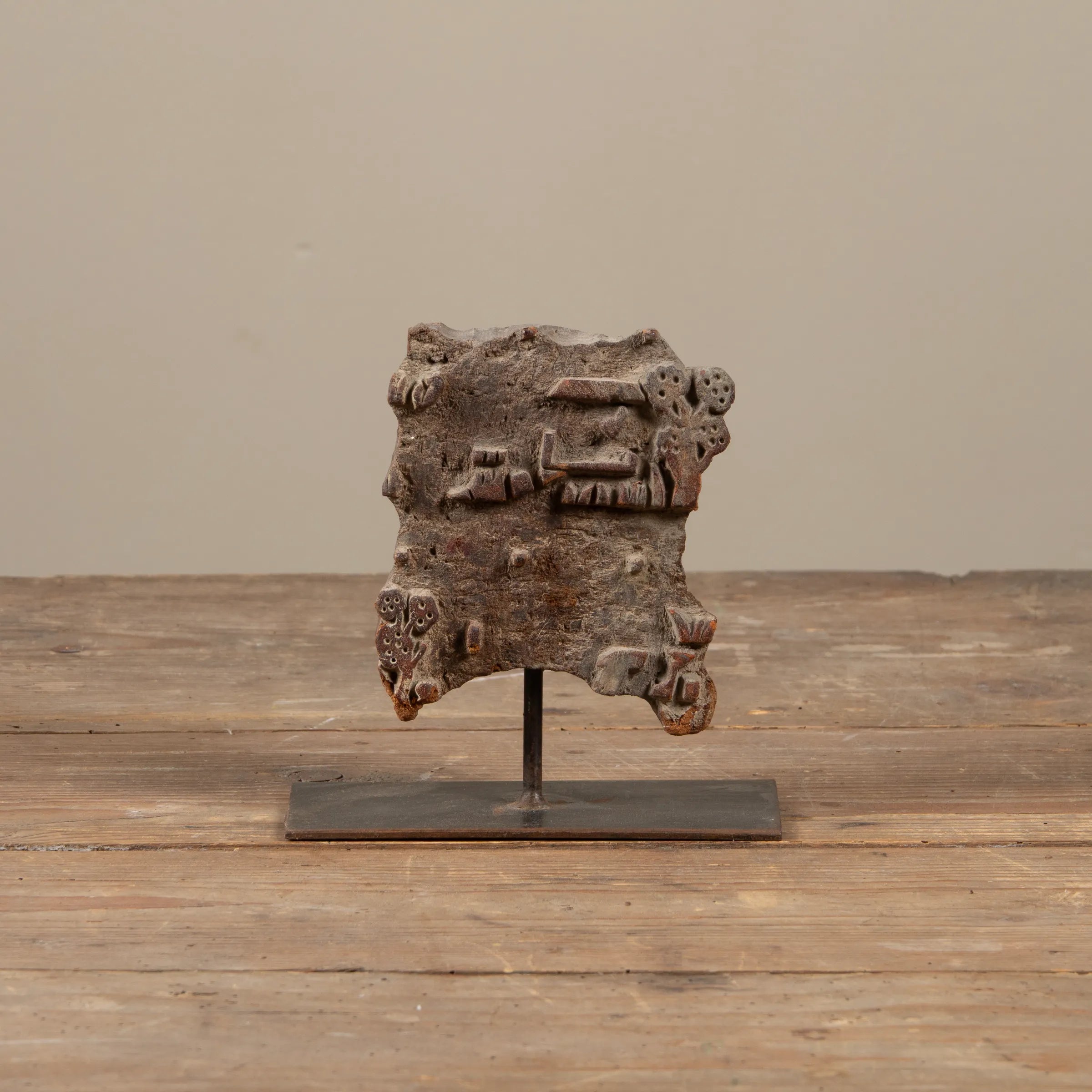 Lakdi - Ancien tampon de blockprint sur pied n°41