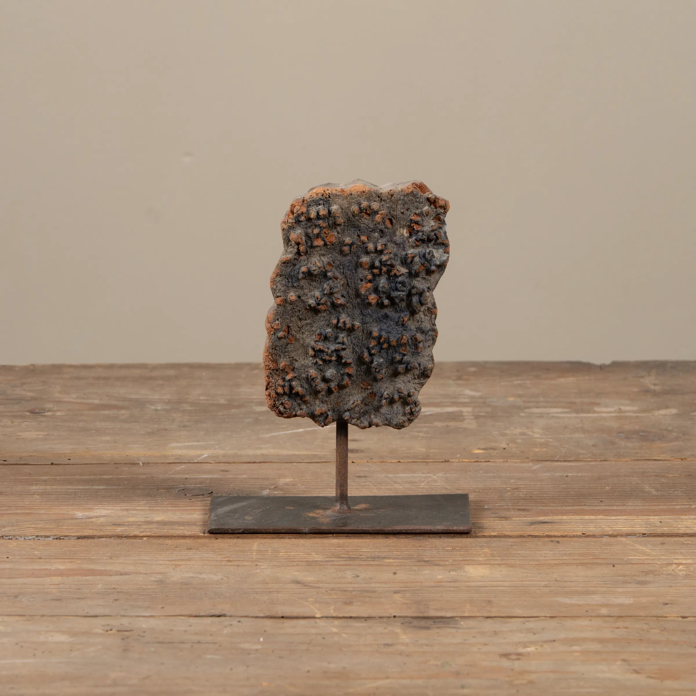 Lakdi - Ancien tampon de blockprint sur pied n°43