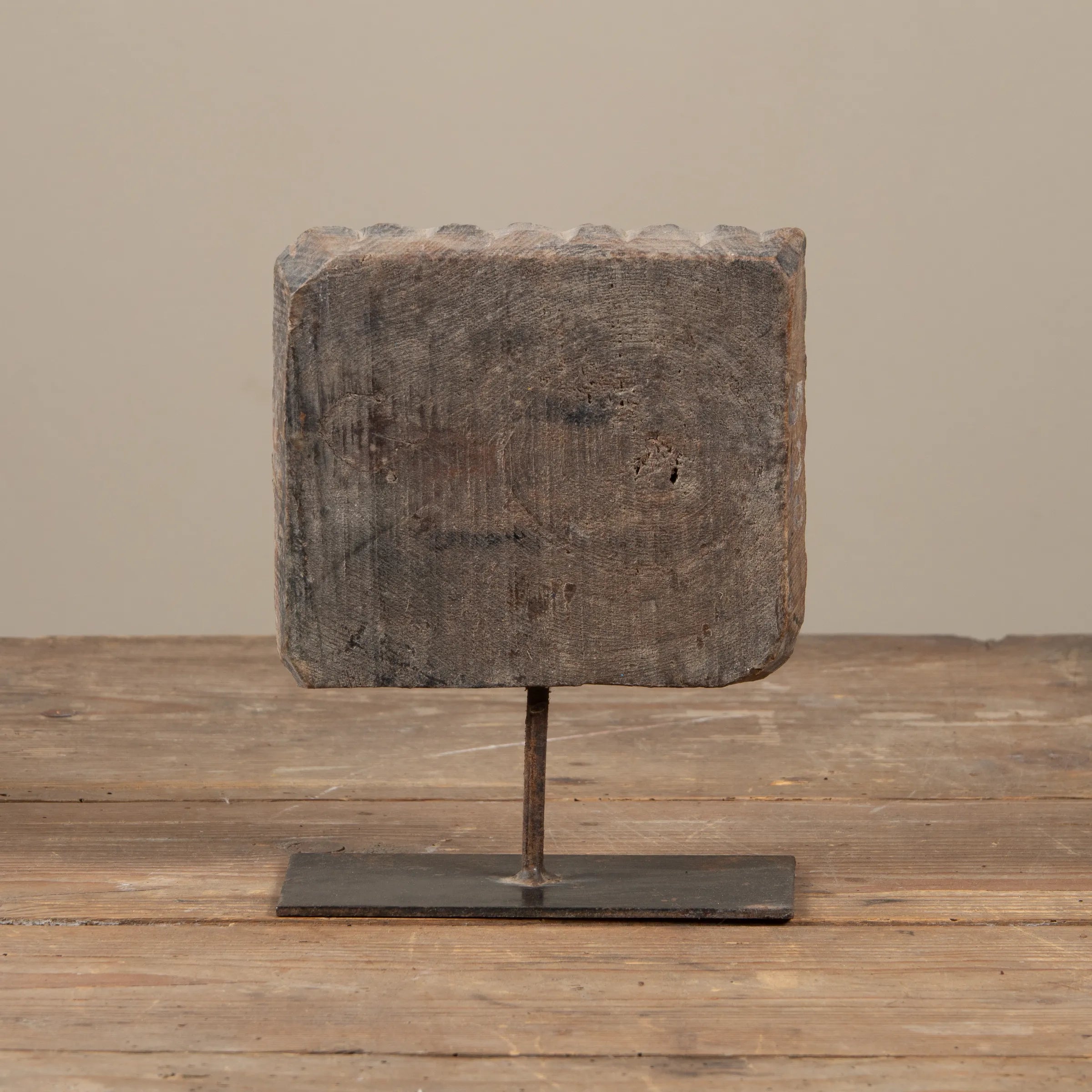 Lakdi - Ancien tampon de blockprint sur pied n°46