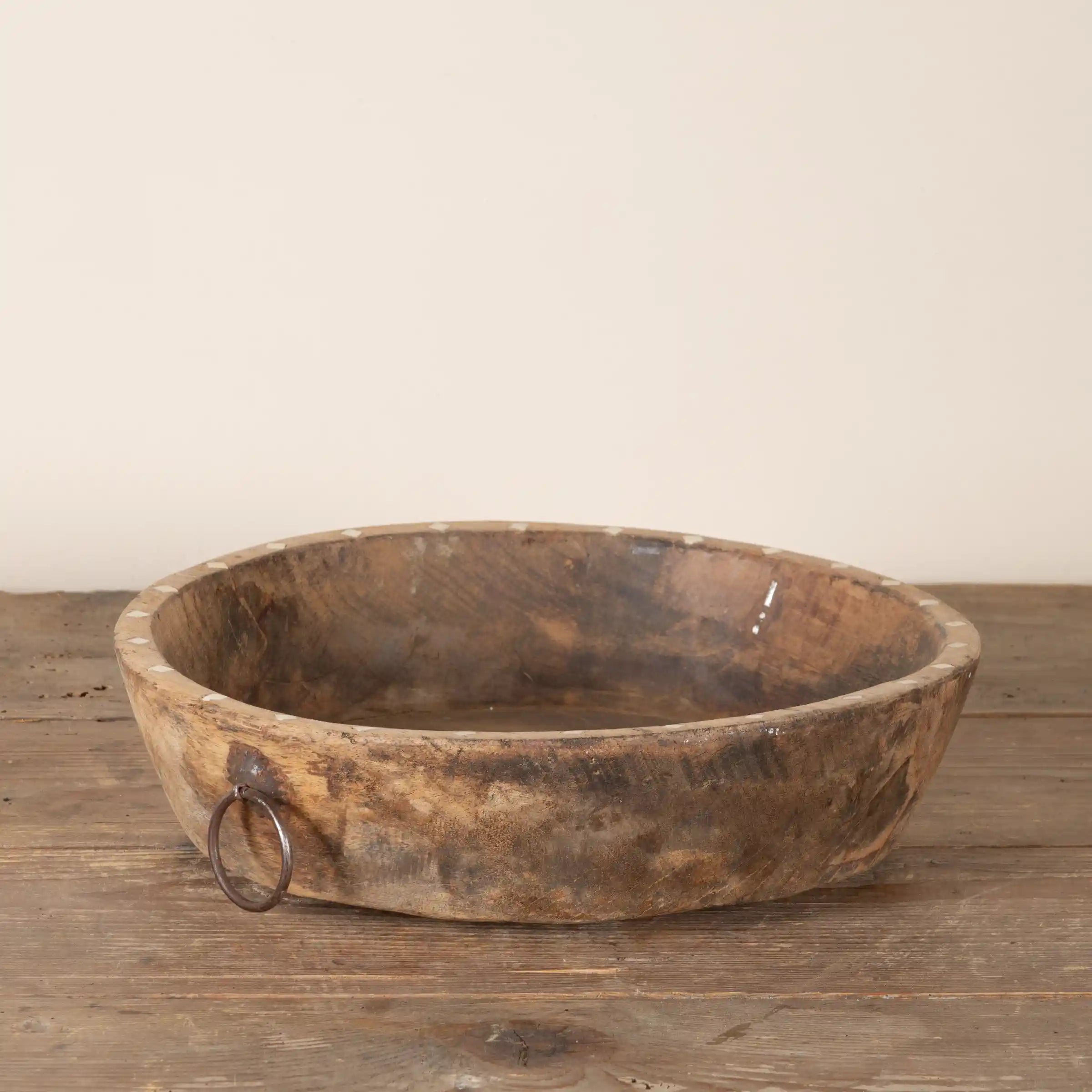 Ajawa - Corbeille en bois ancien et incrustations en os n°7