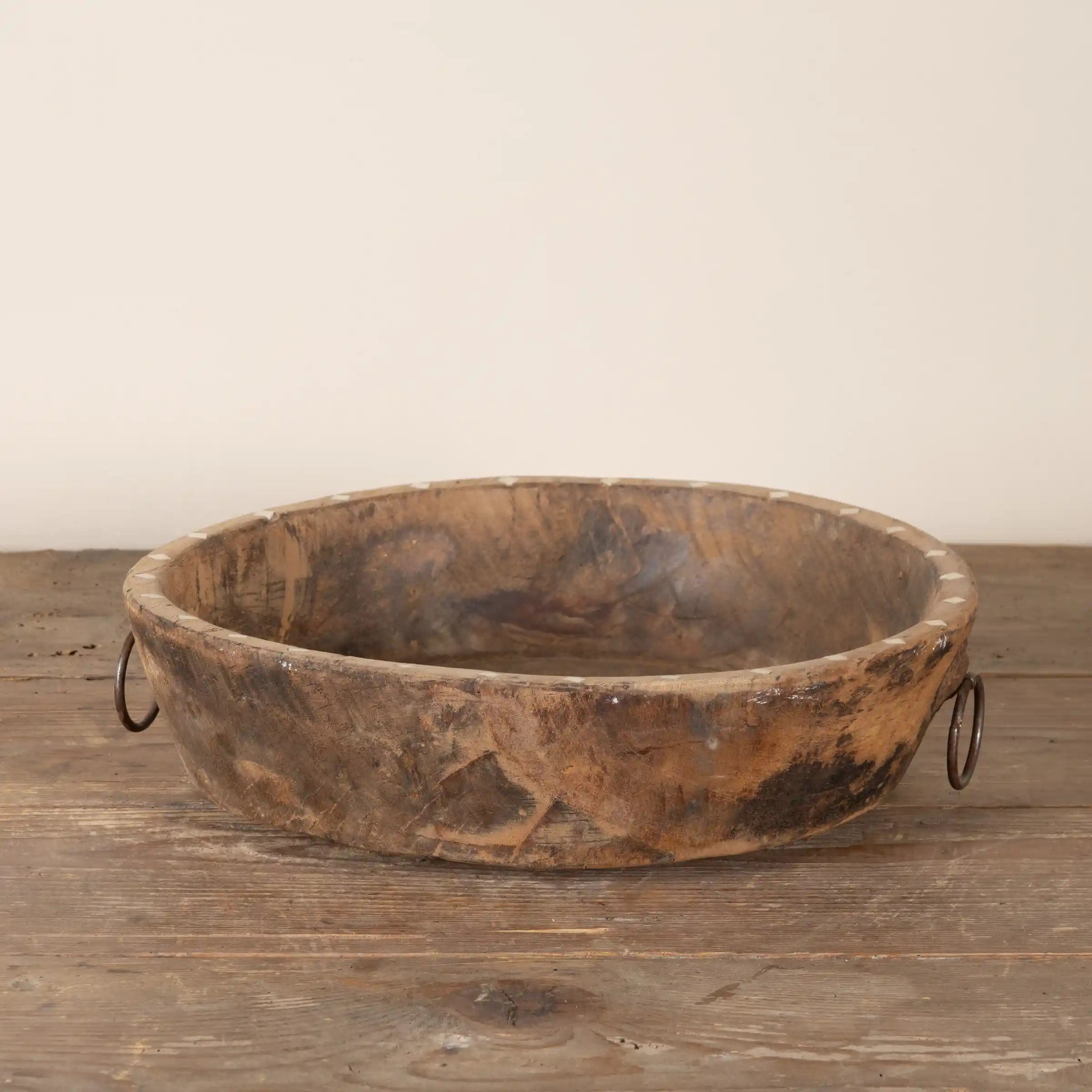 Ajawa - Corbeille en bois ancien et incrustations en os n°7