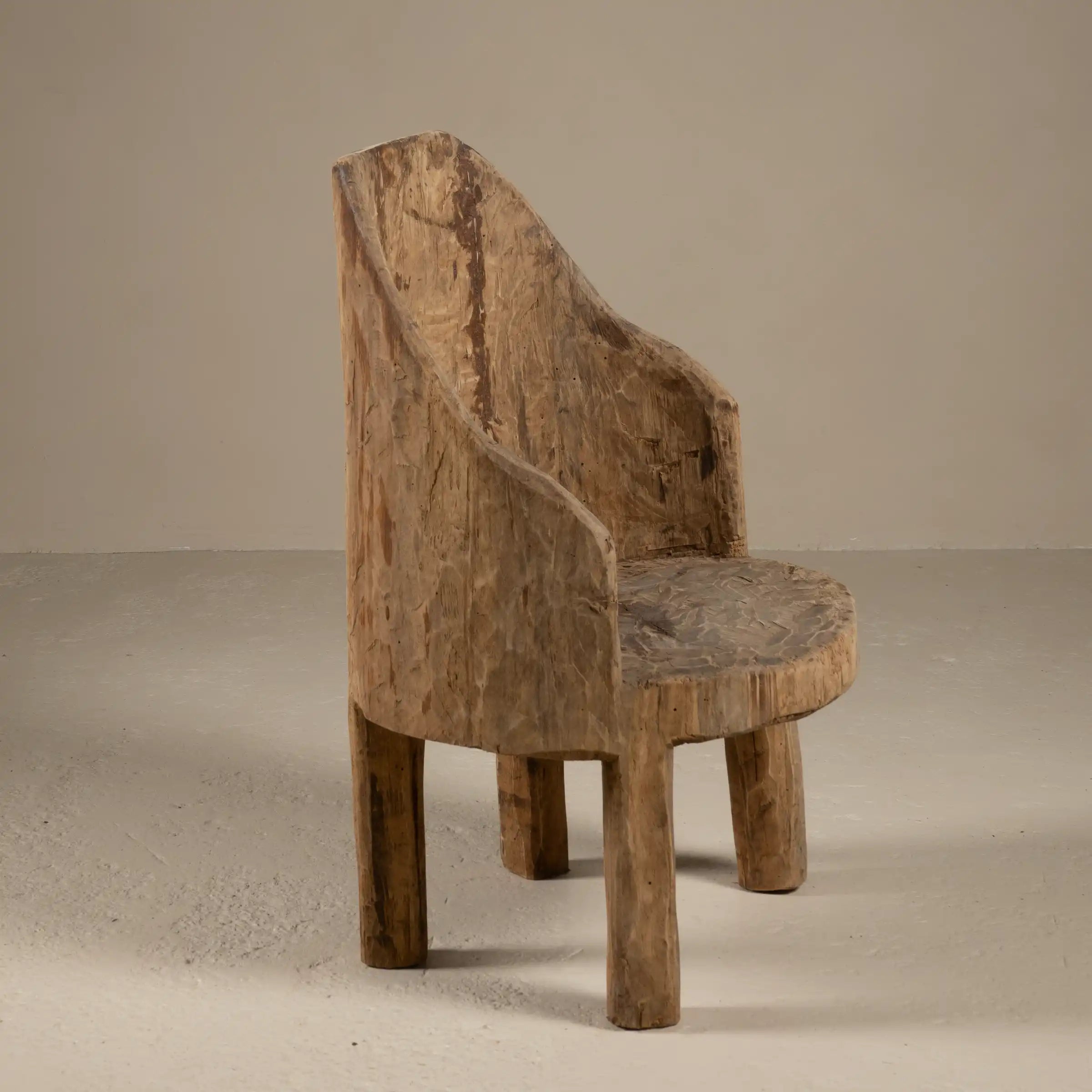 Lokong - Chaise Naga en bois n°3