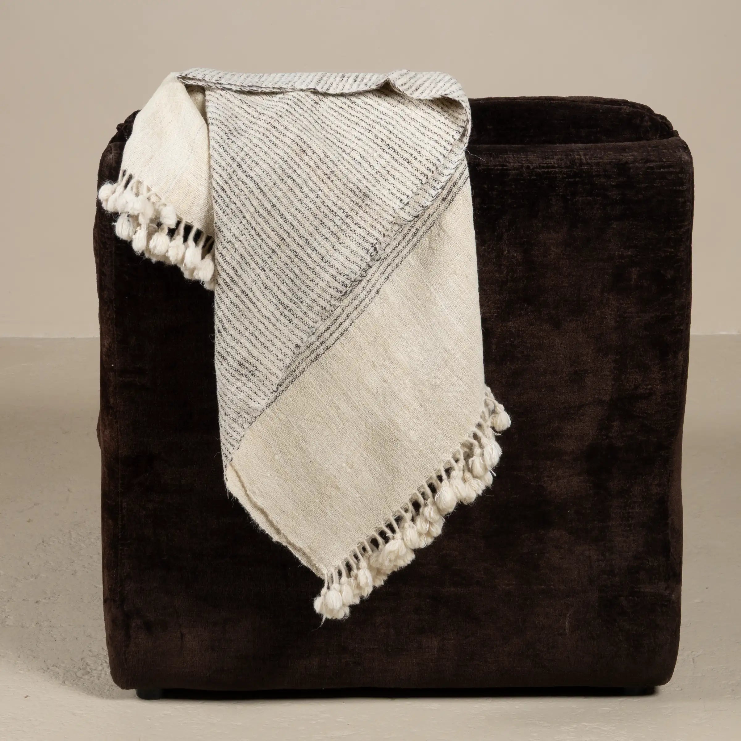 Deshi - Plaid en laine tissé à la main