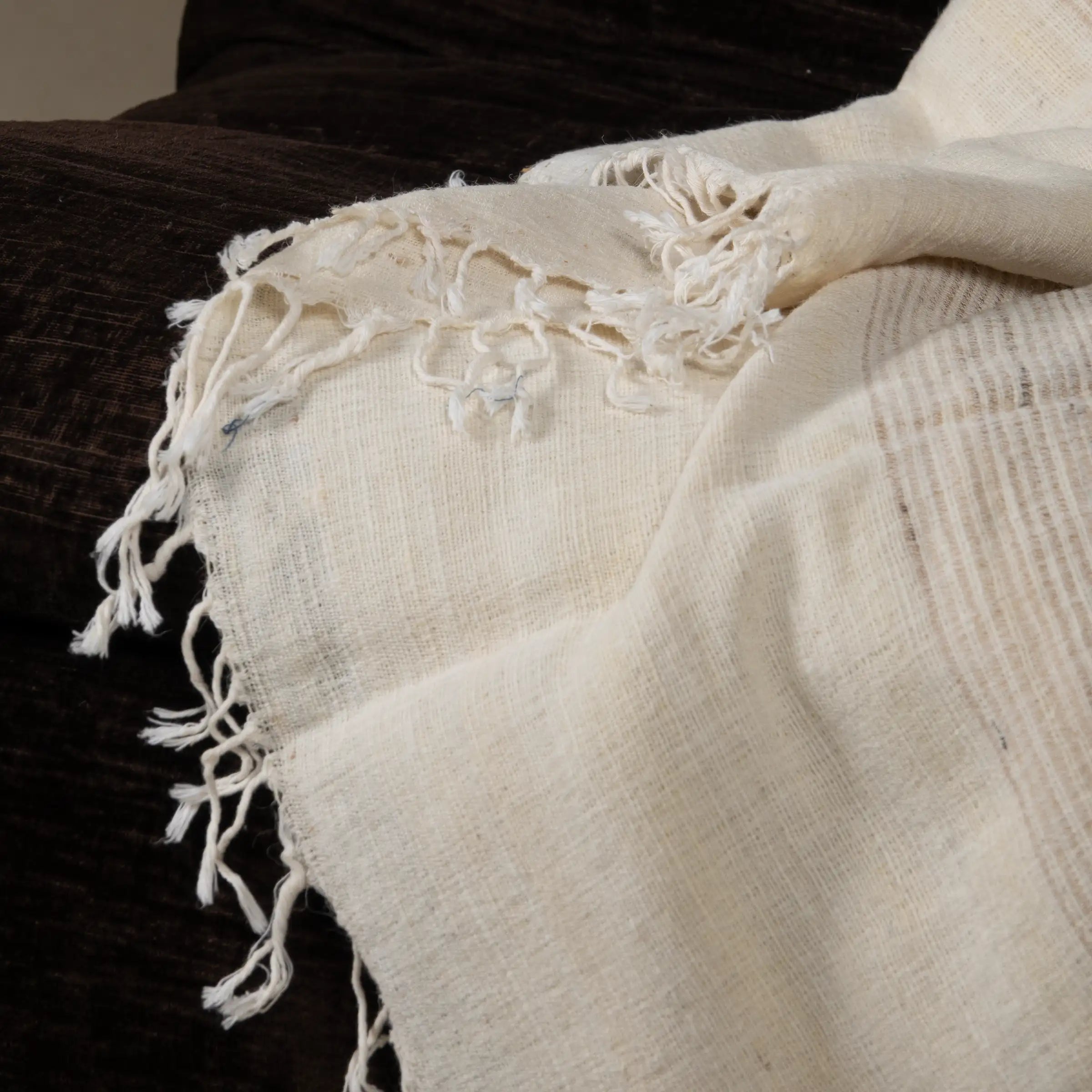 Andi - Plaid en laine, coton et soie tissé à la main