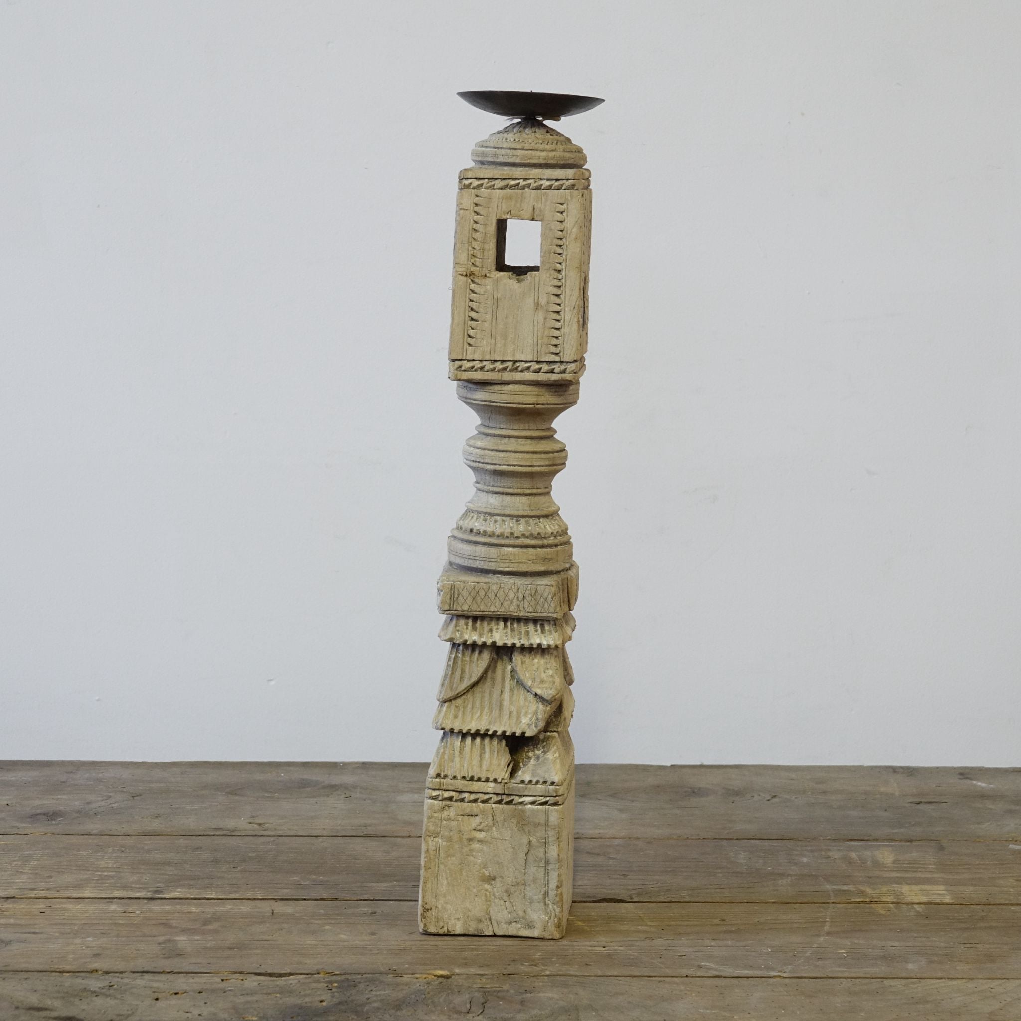 Deepa - Bougeoir en bois n°1