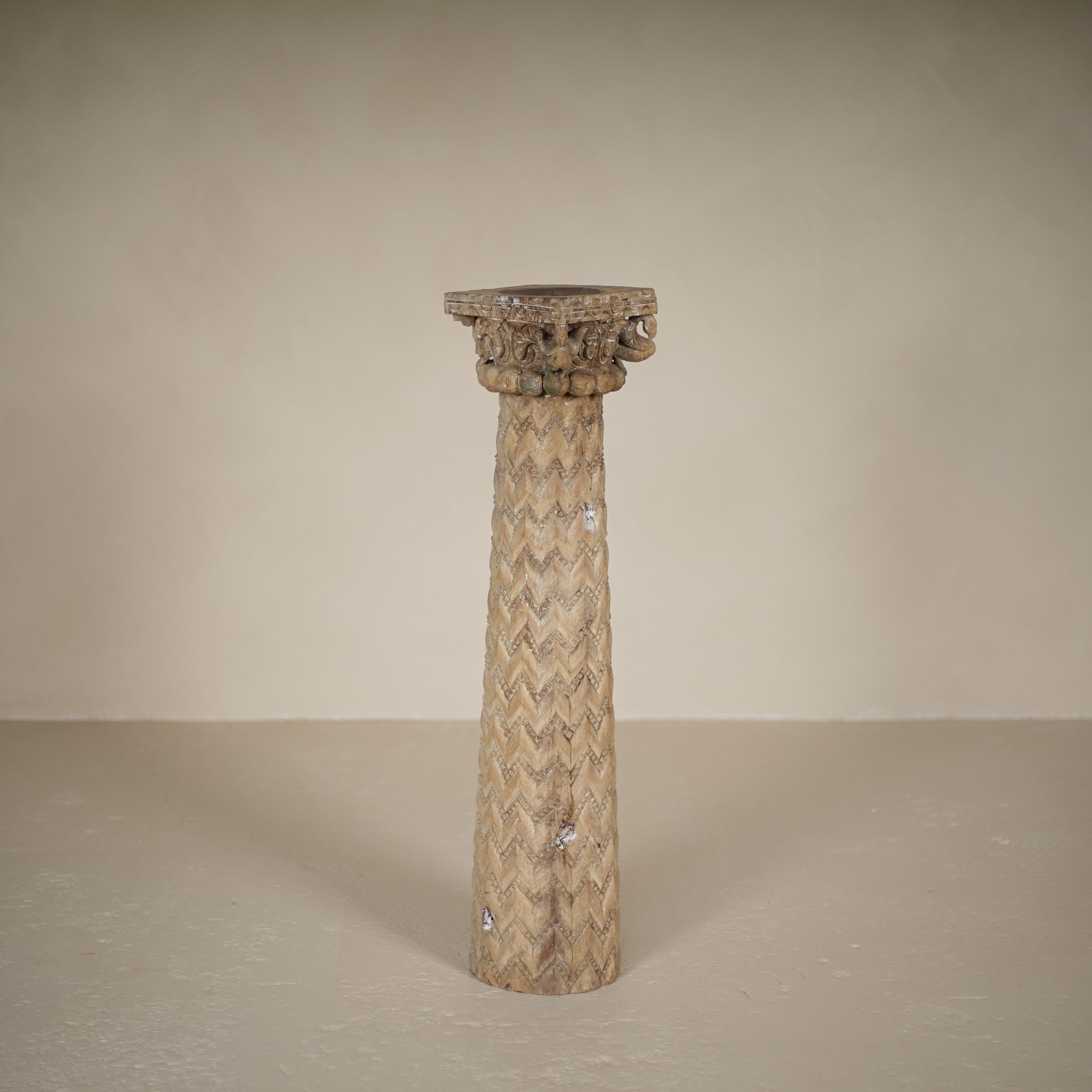 Stambh - Bougeoir indien en bois n°8
