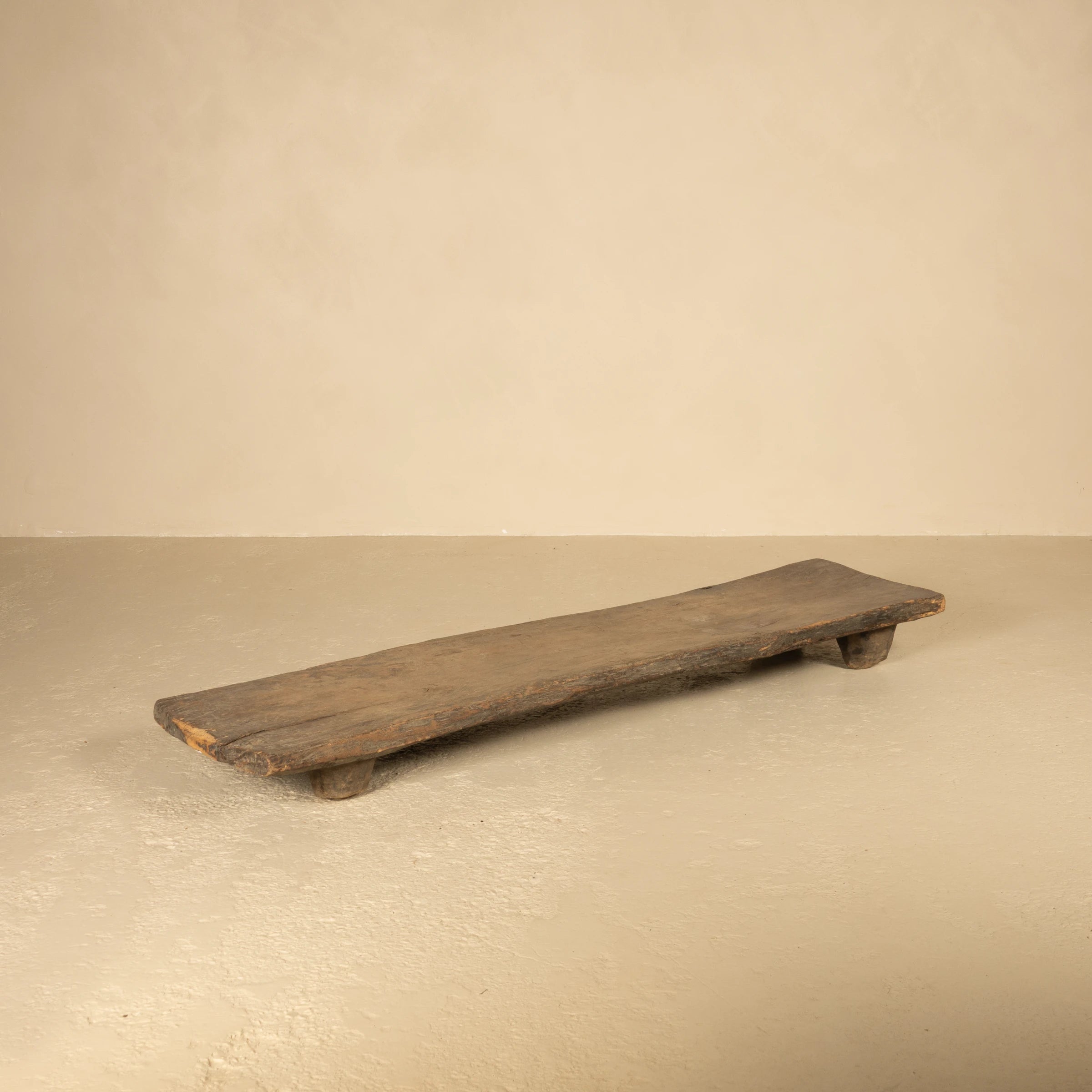 Angami - Authentique table Naga ancienne n°3