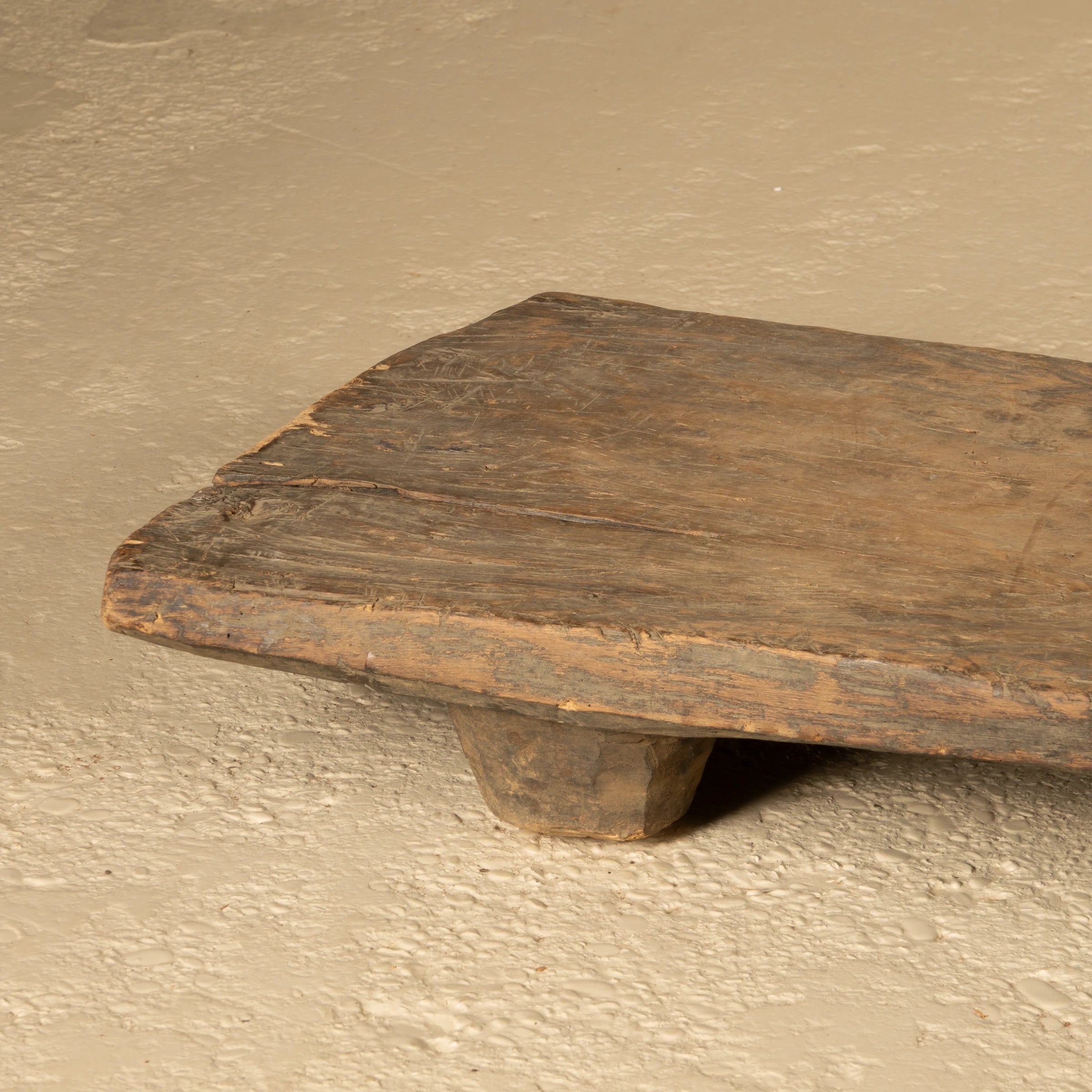 Angami - Authentique table Naga ancienne n°3