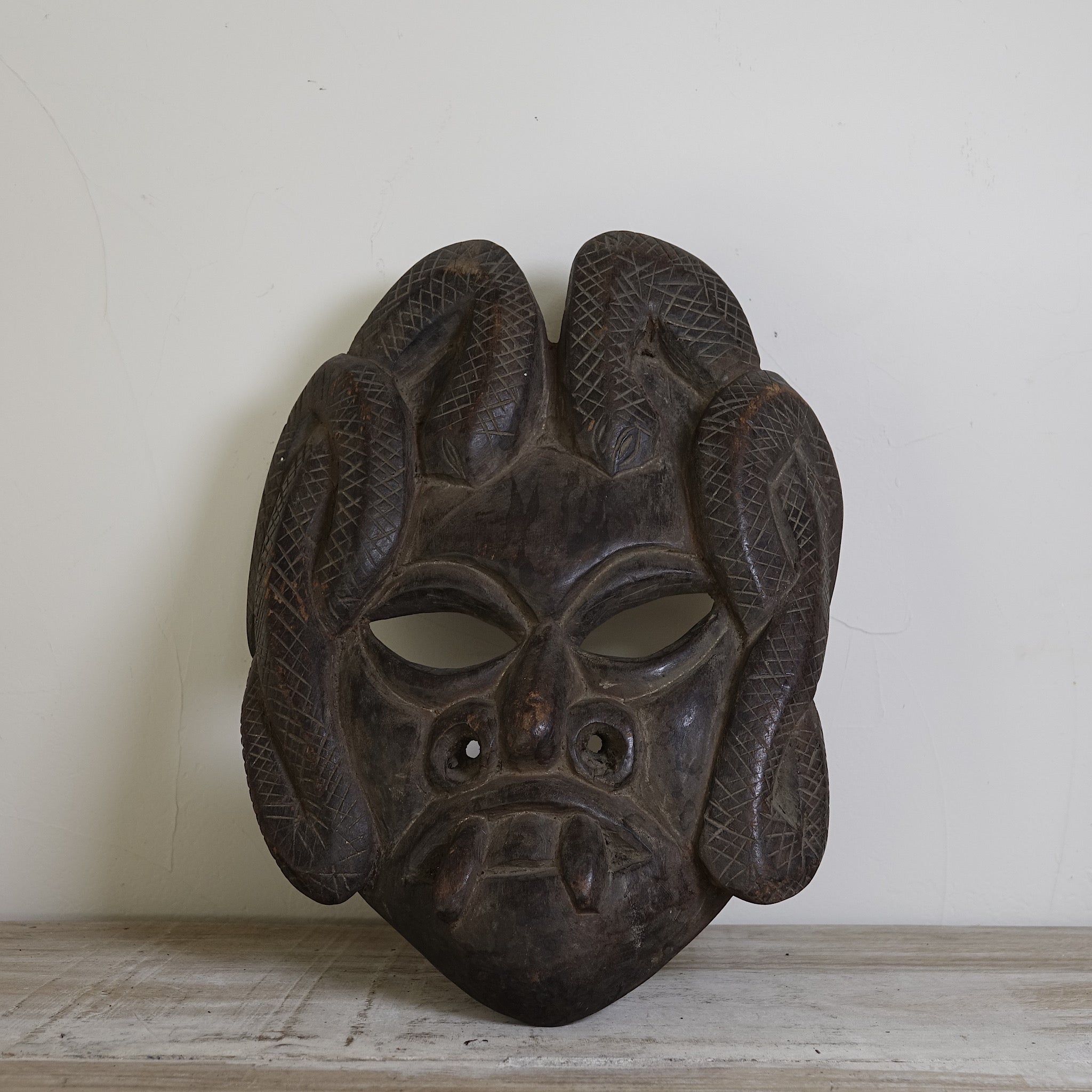 Nakab - Masque en bois massif de l'Himalaya n°5