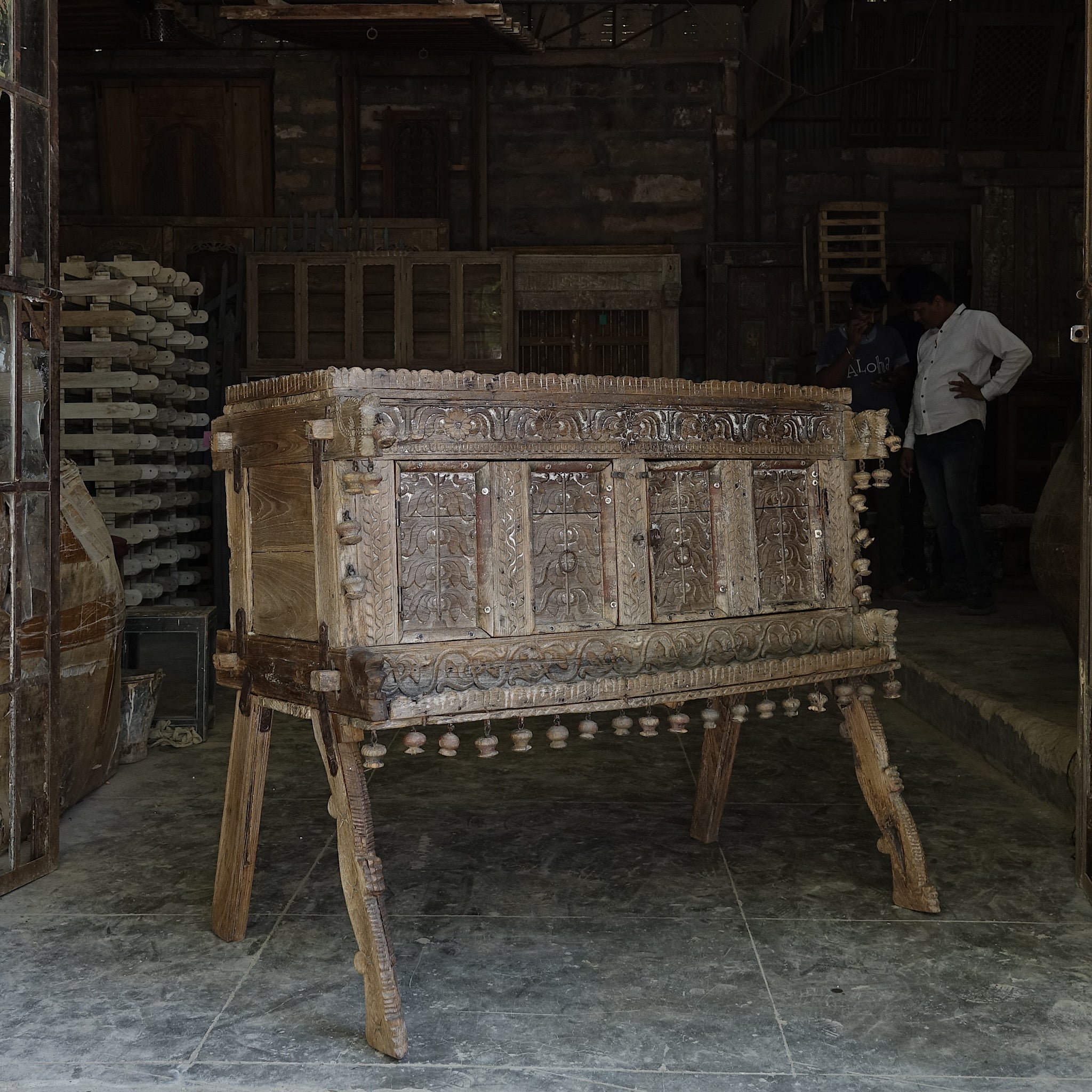 Damchiya ancien - Meuble indien sculpté n°35