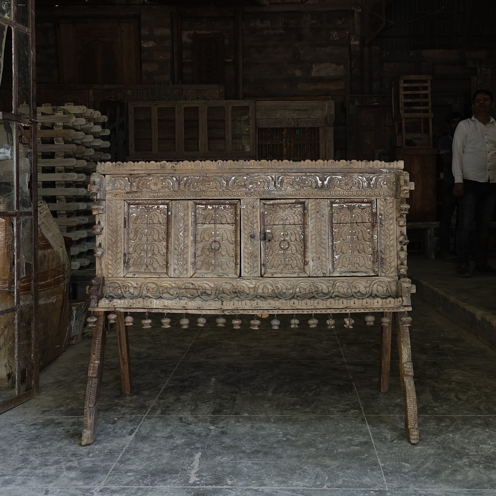 Damchiya ancien - Meuble indien sculpté n°35