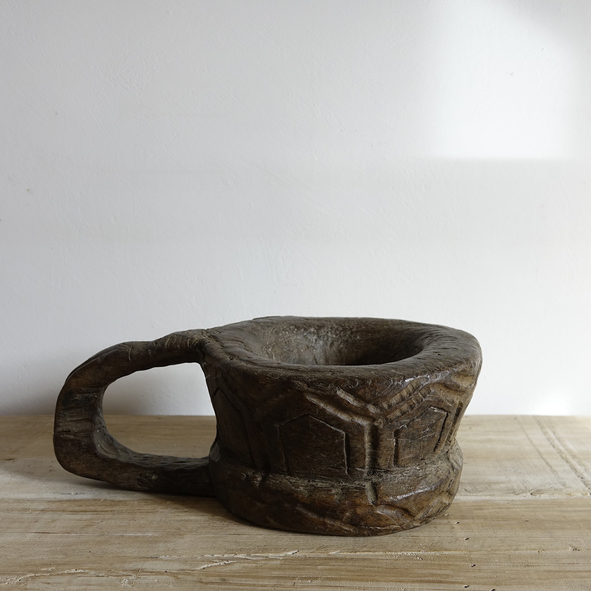Asika - Mortier en bois du Nagaland n°8