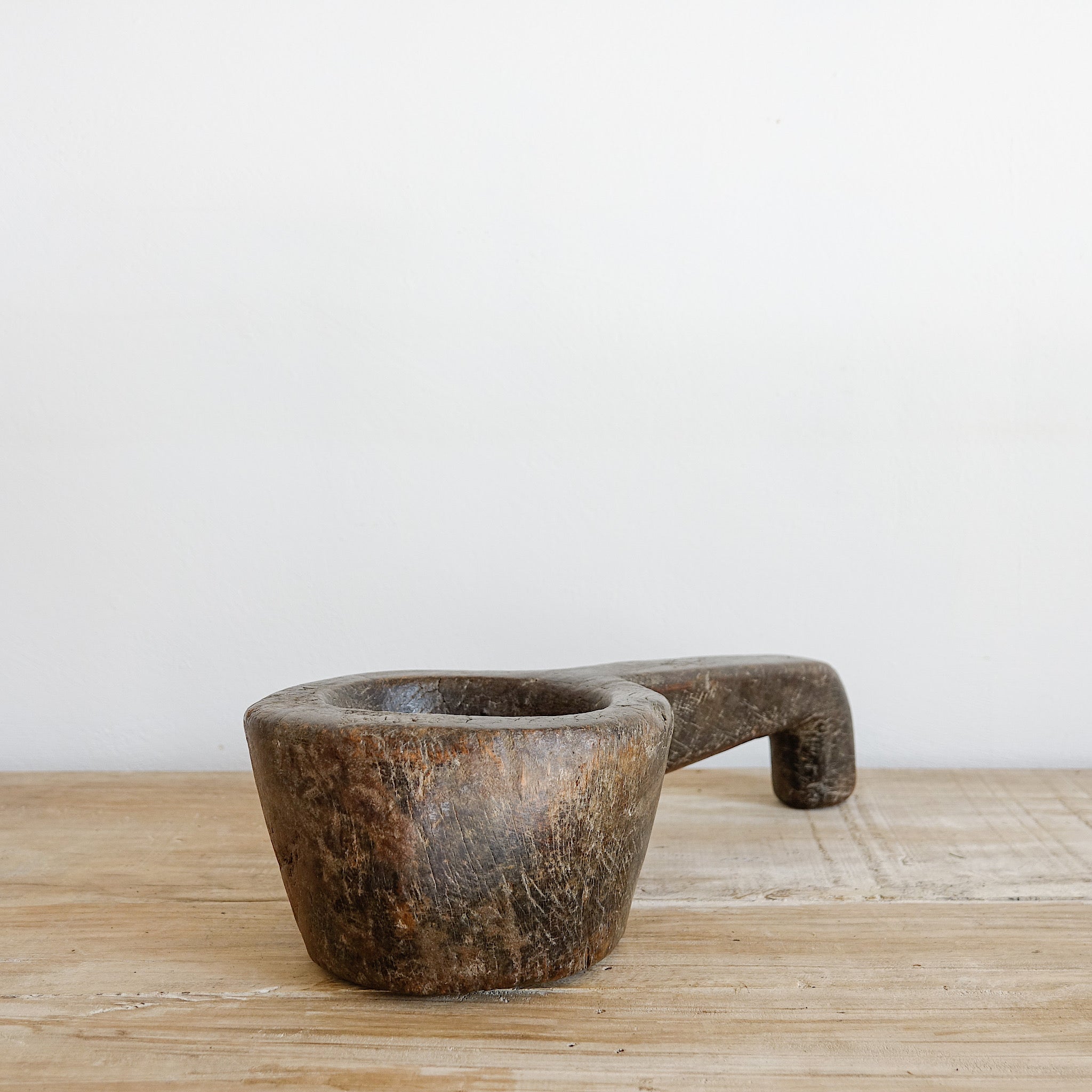 Kiphire - Pot en bois du Nagaland n°6
