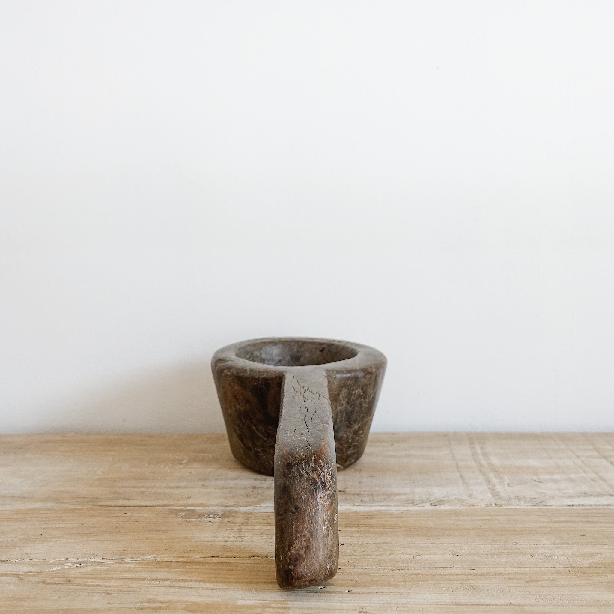 Kiphire - Pot en bois du Nagaland n°6